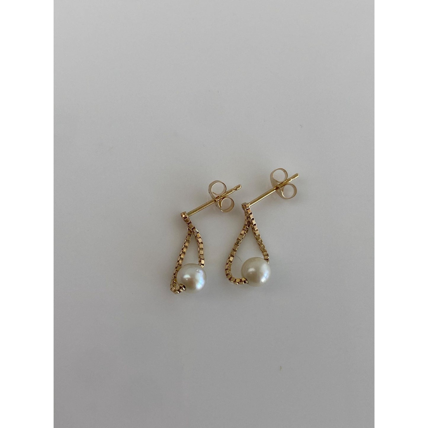 Vintage Solid 14k Yellow Gold Box Chain Pearl Dangle Stud Earrings