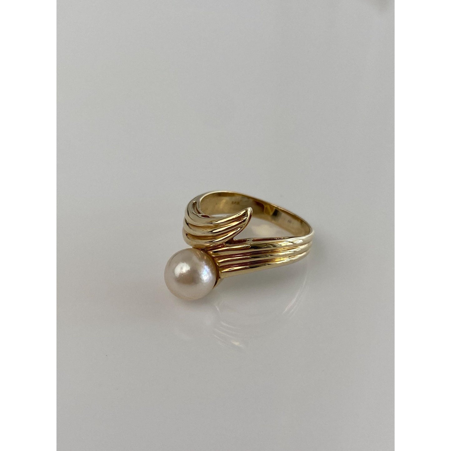 Vintage Solid 14k Yellow Gold Pearl Twist Ring - Size 6.25