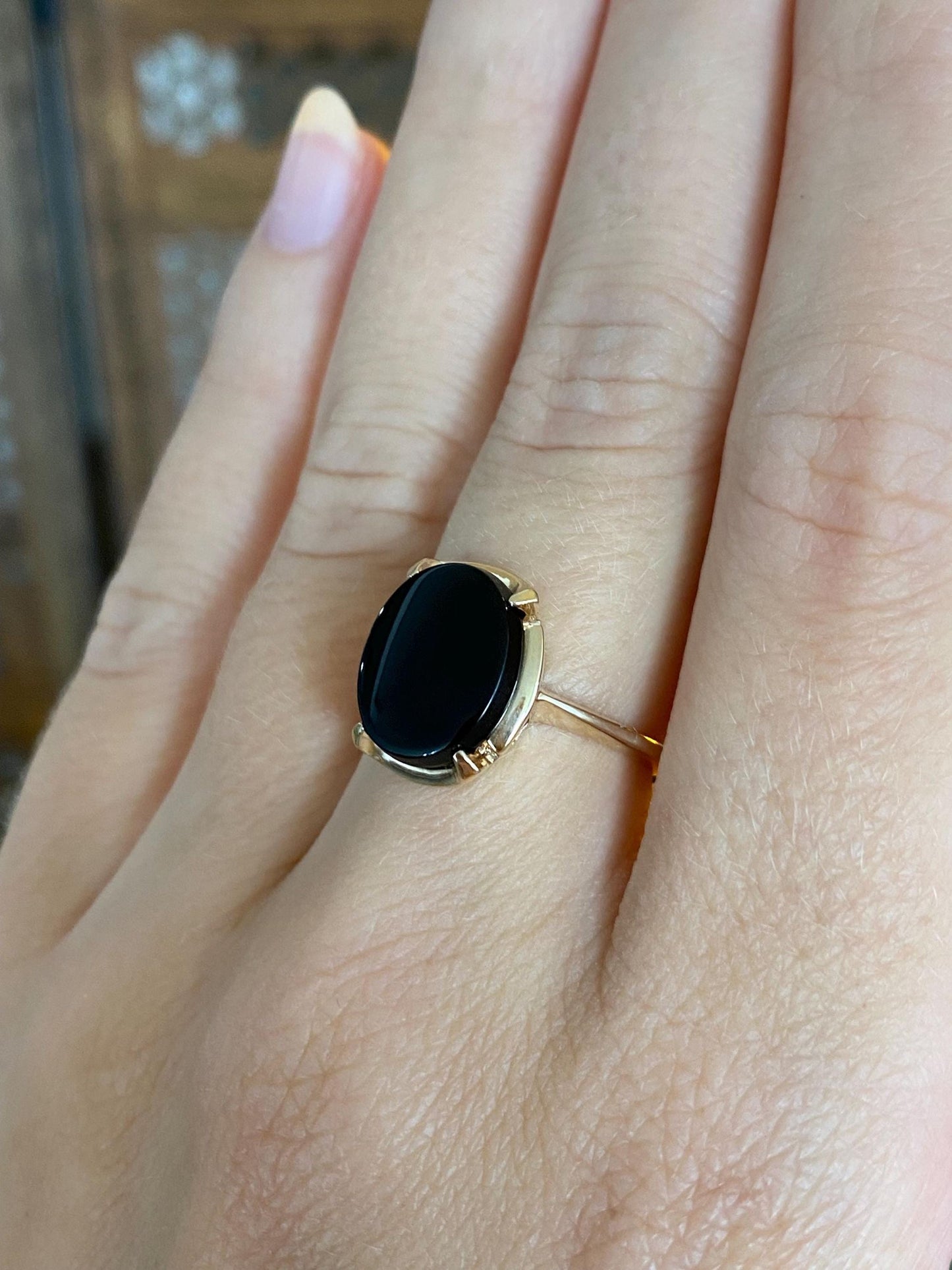 Vintage Solid 10k Yellow Gold Black Onyx Ring - Size 6