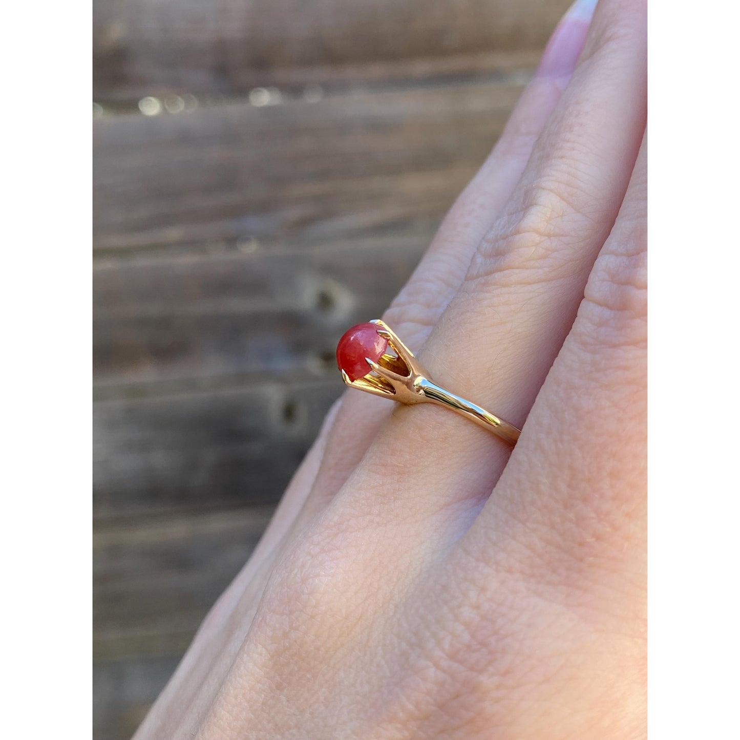Vintage Solid 10k Yellow Gold Red Pink Cabochon Ring - Size 7.25