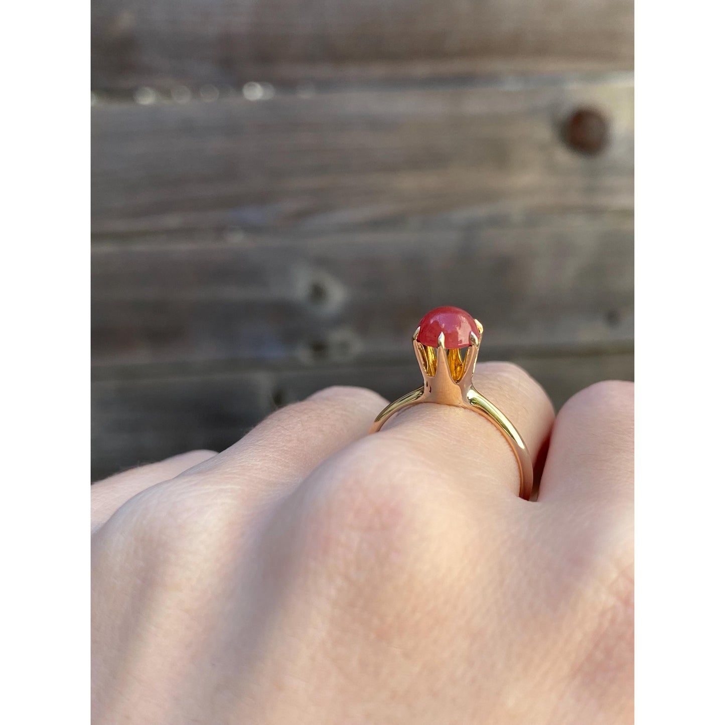 Vintage Solid 10k Yellow Gold Red Pink Cabochon Ring - Size 7.25
