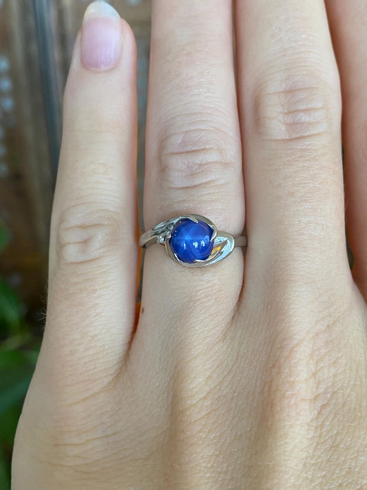 Vintage Solid 10k White Gold Clear Sapphire Blue Star Sapphire Ring - Size 5.25