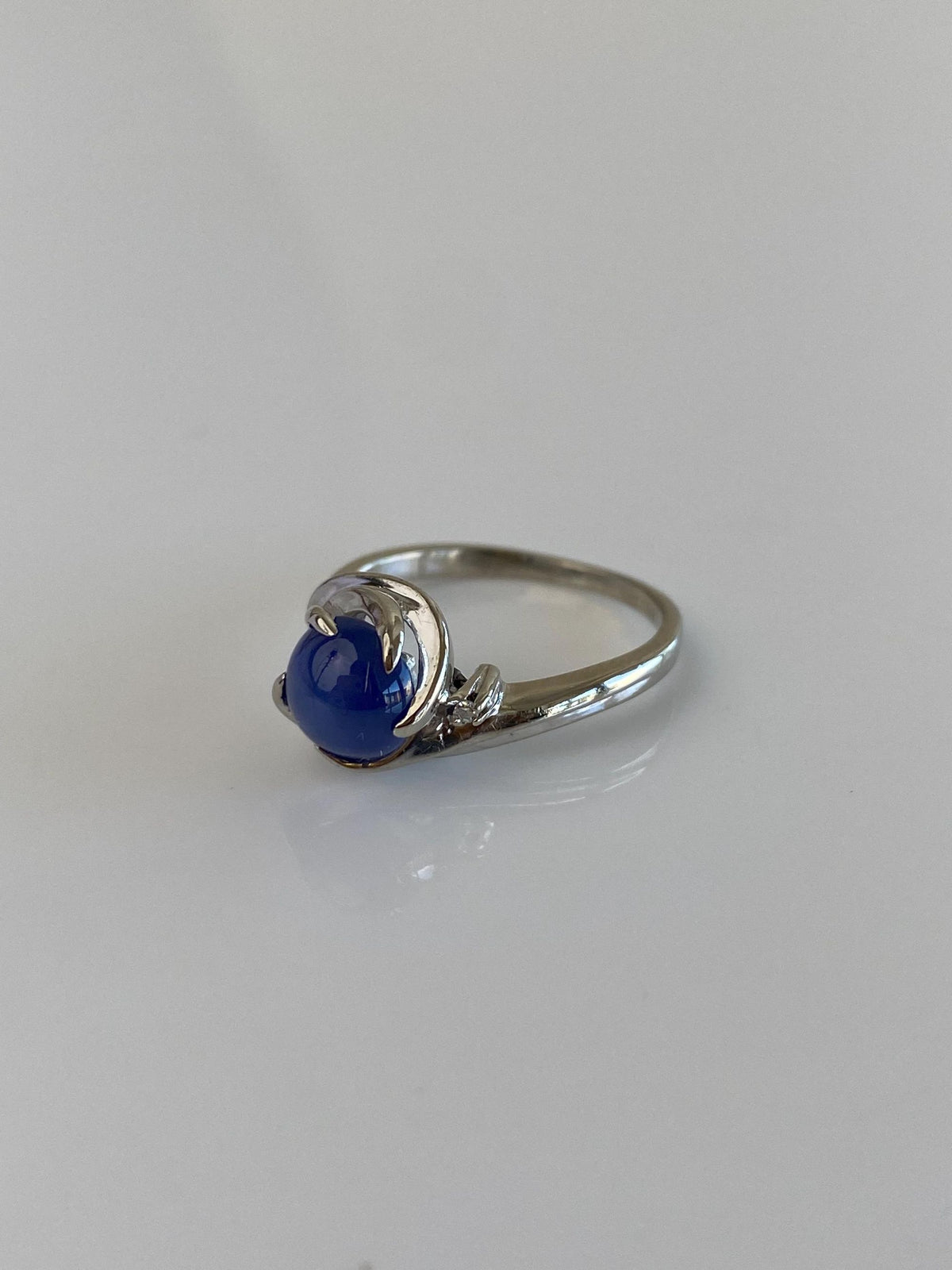 Vintage Solid 10k White Gold Clear Sapphire Blue Star Sapphire Ring - Size 5.25