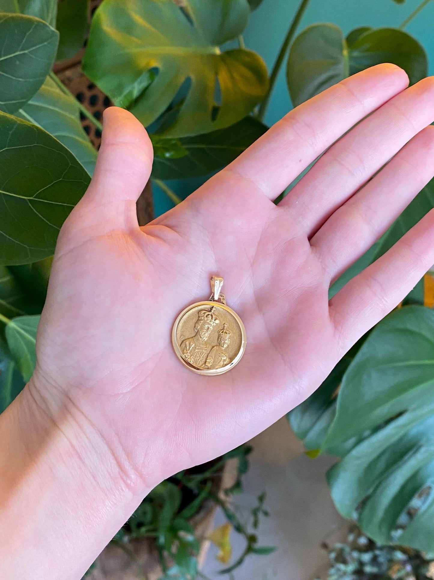 Vintage Solid 18k Yellow Gold St. Joseph Charm