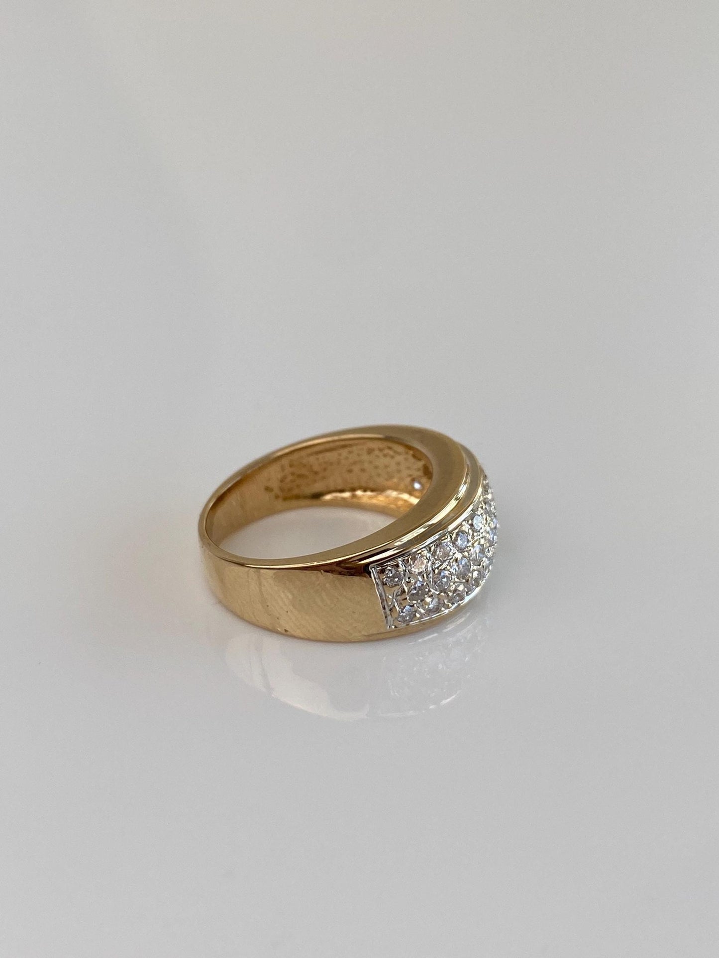 Vintage Solid 14k White & Yellow Gold Diamond Ring Band - Size 5.25