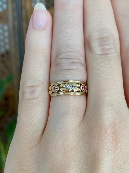 Vintage Solid 14k White & Yellow Gold Diamond Pink Spinel Floral Open Work Ring Band - Size 5.5