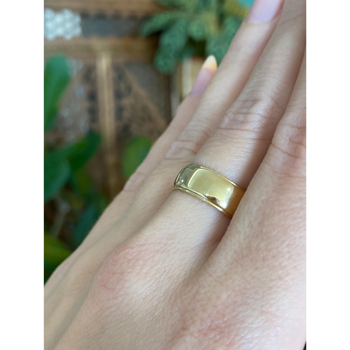 Vintage Solid 14k Yellow Gold Lined Ring Band - Size 6.75