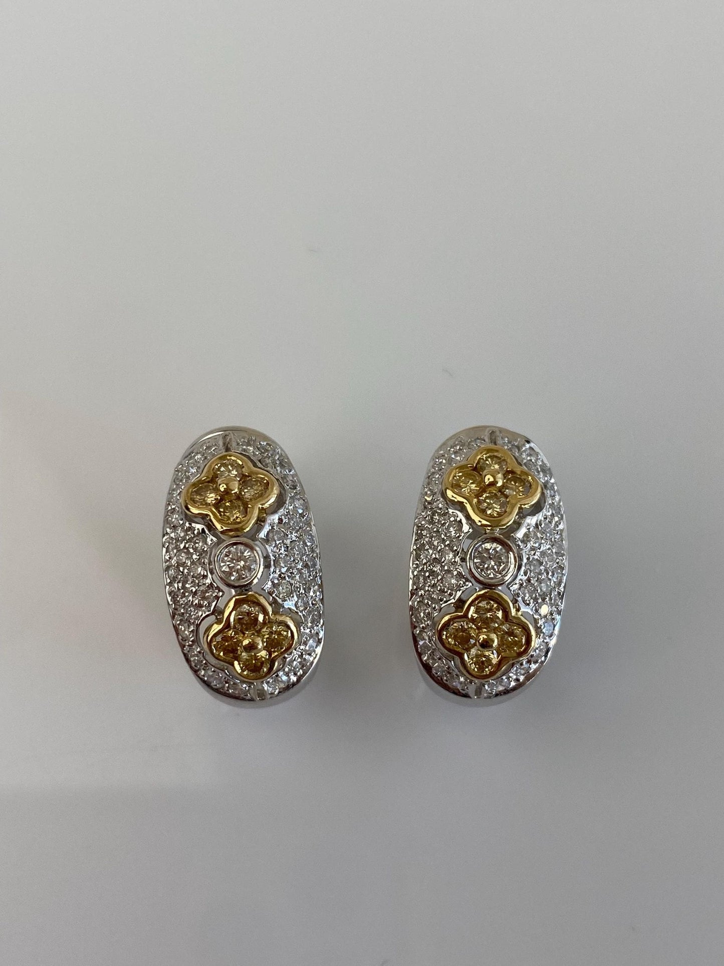 Vintage Solid 18k White & Yellow Gold Champagne and Clear Diamond Drop Earrings