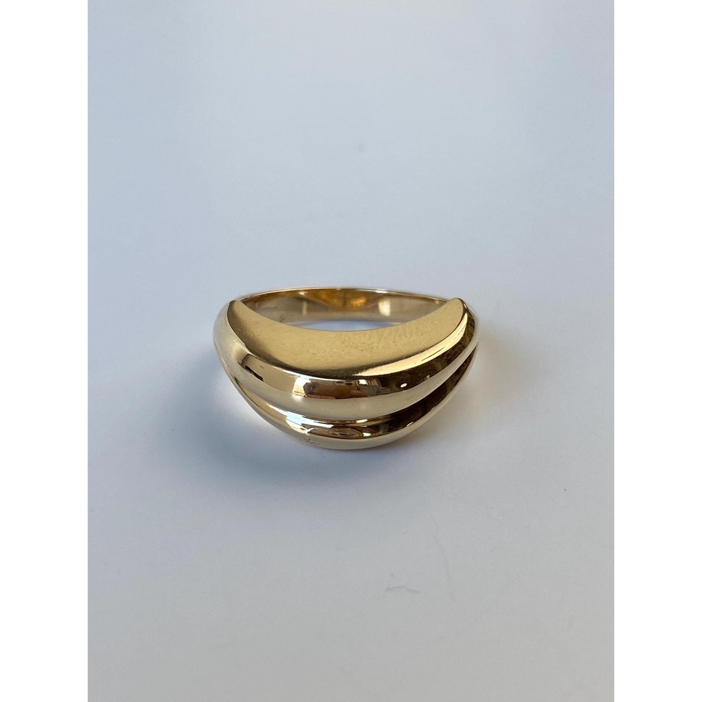 Vintage Solid 14k Yellow Gold Wavy Ring - Size 6.5