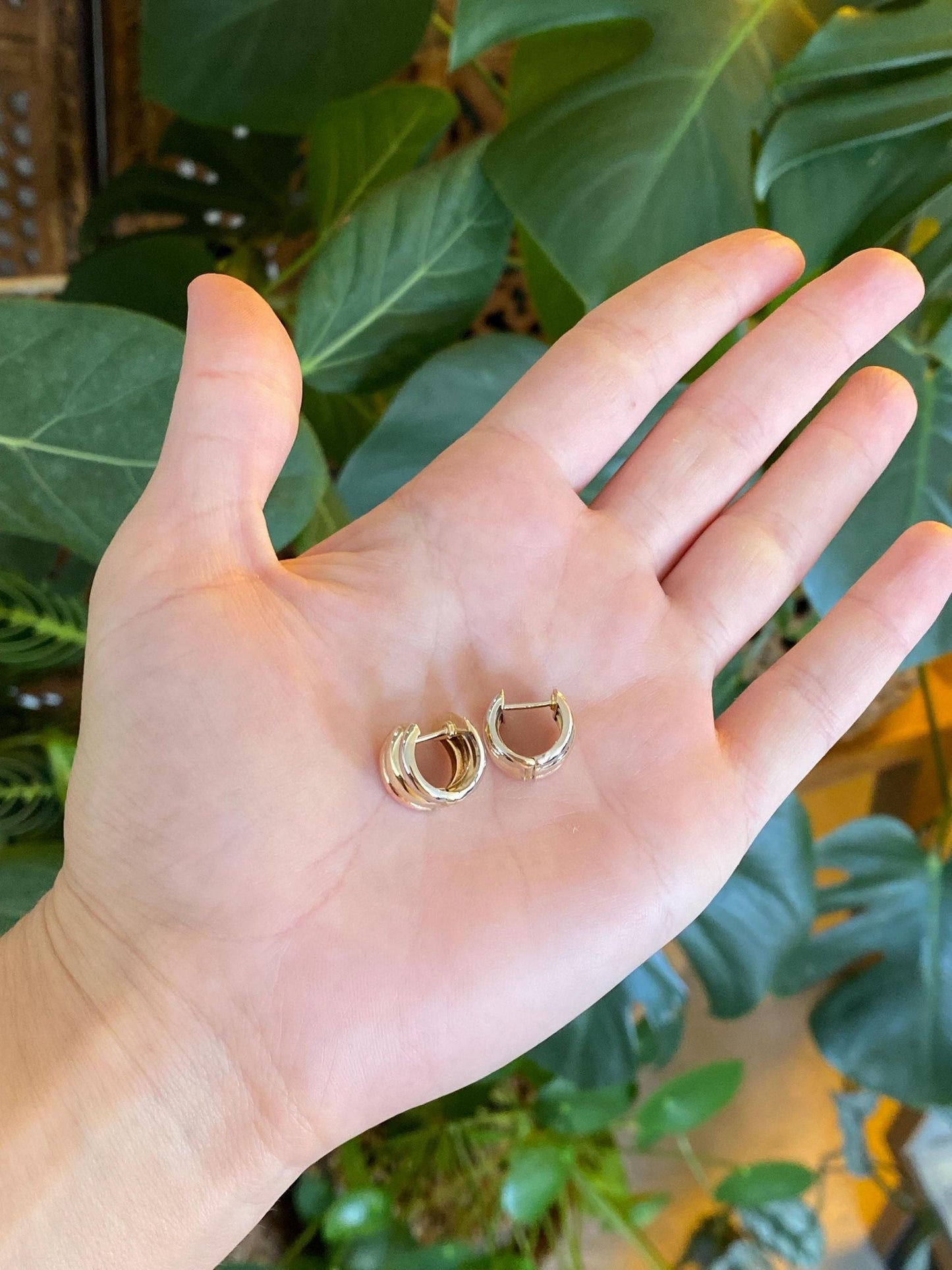 Vintage Solid 14k Tri Tone Gold Lined Chunky Huggie Hoop Earrings