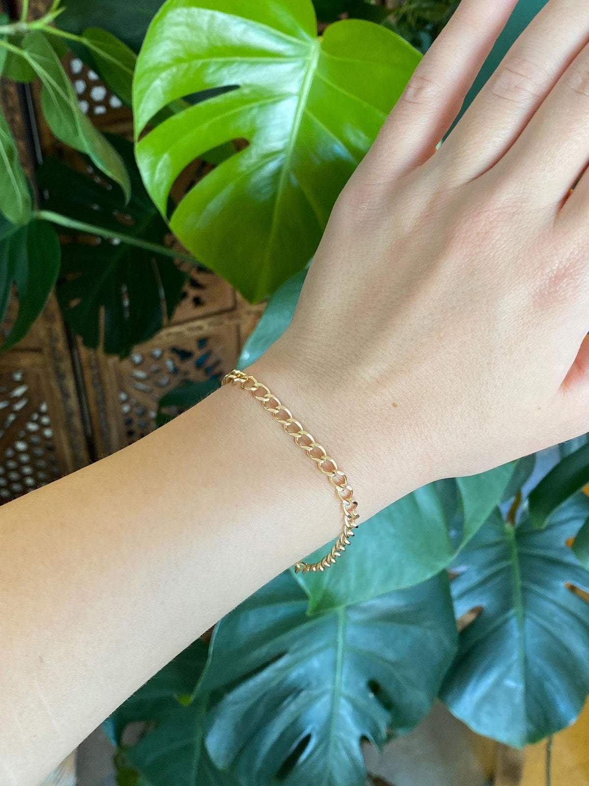 Vintage Solid 14k Yellow Gold Elongated Curb Chain Bracelet - 7.5 inches