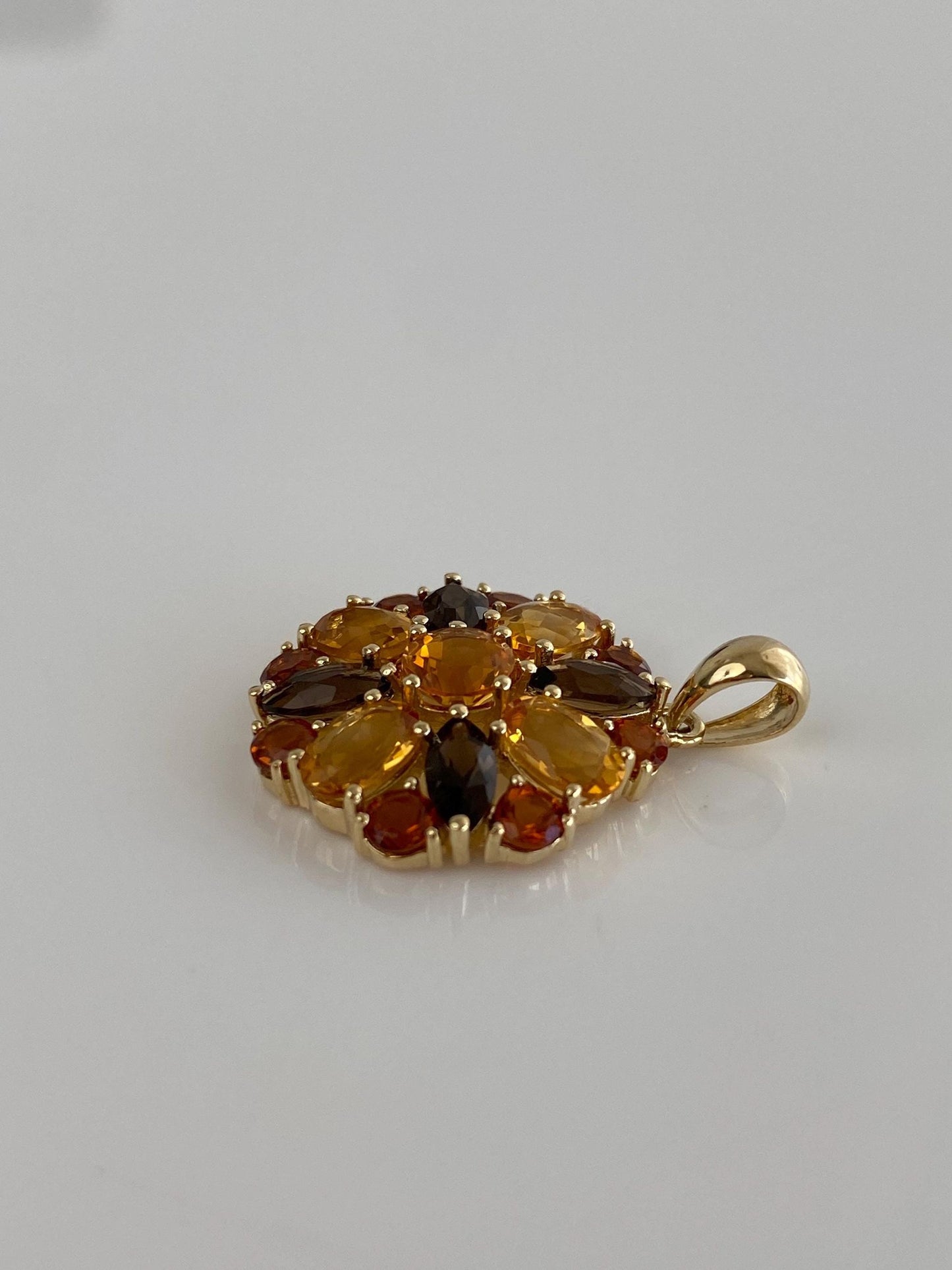 Vintage Solid 14k Yellow Gold Garnet Citrine Smokey Quartz Cluster Charm