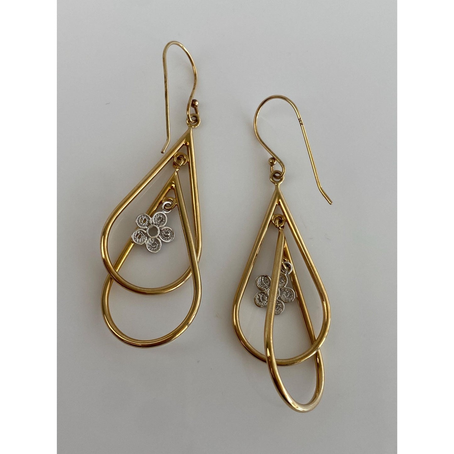 Vintage 14k Yellow Gold & Little White Gold Flower Dangle Earrings