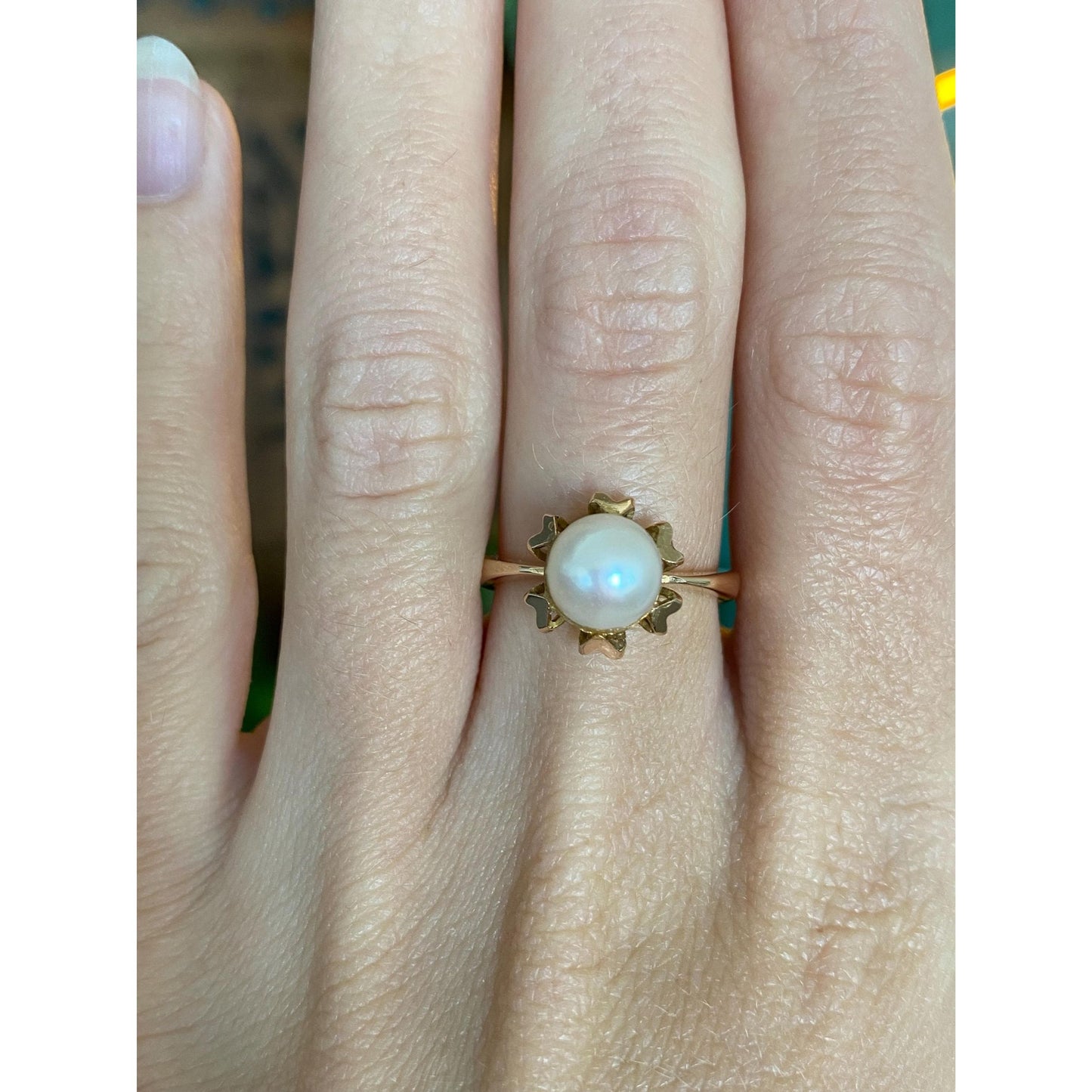 Vintage Solid 18k Yellow Gold Pearl Heart Ring - Size 6.5