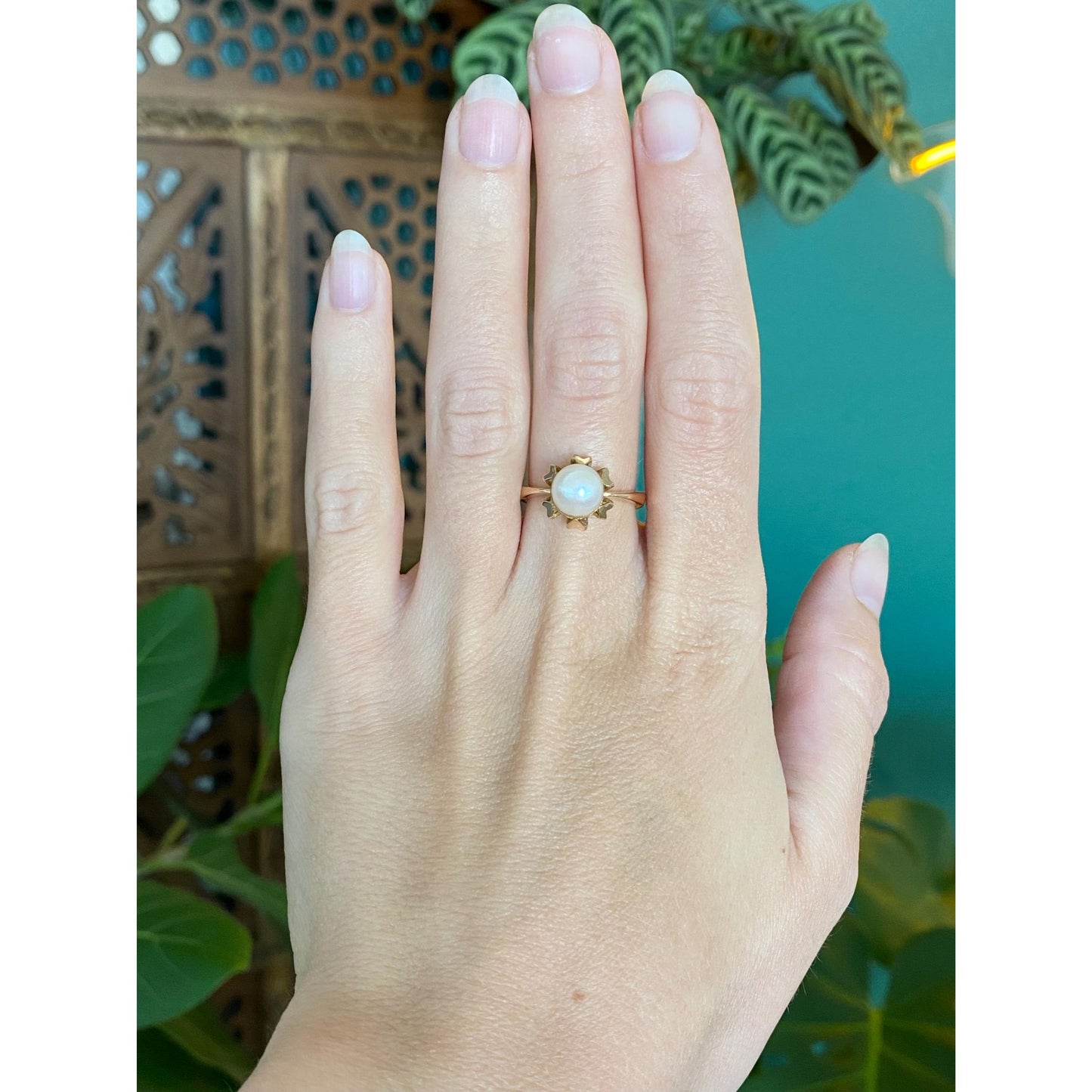 Vintage Solid 18k Yellow Gold Pearl Heart Ring - Size 6.5