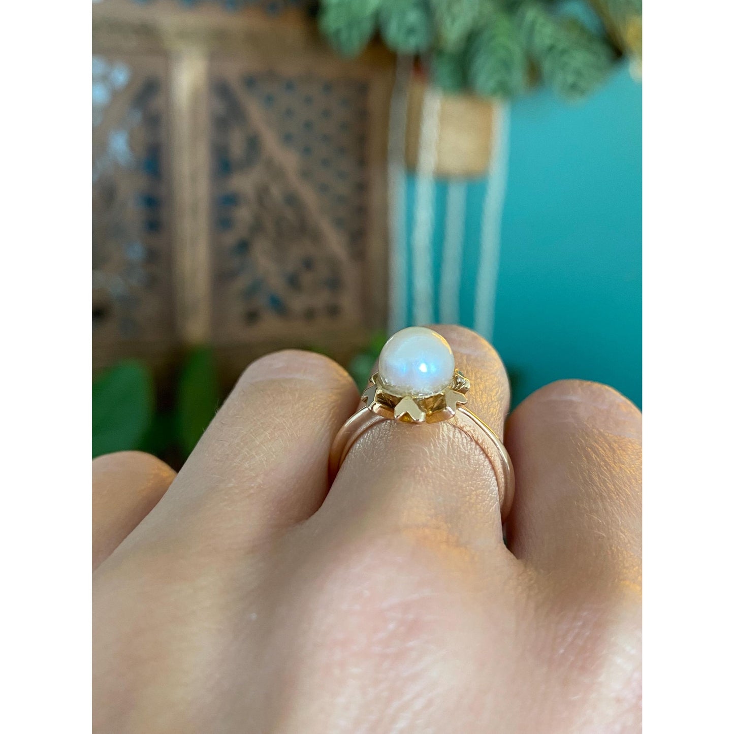Vintage Solid 18k Yellow Gold Pearl Heart Ring - Size 6.5
