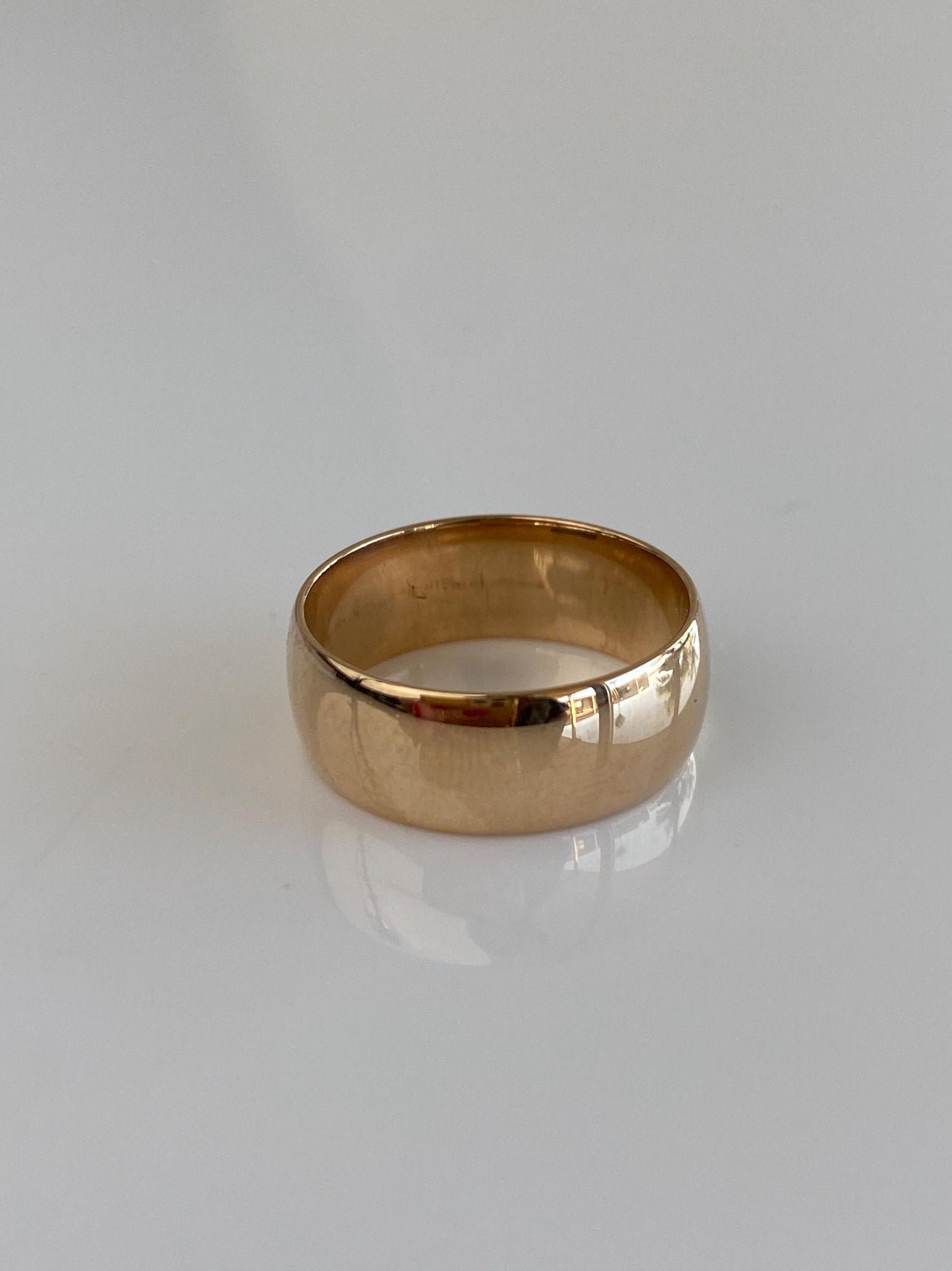 Vintage Solid 14k Yellow Gold Ring Band - Size 5.75