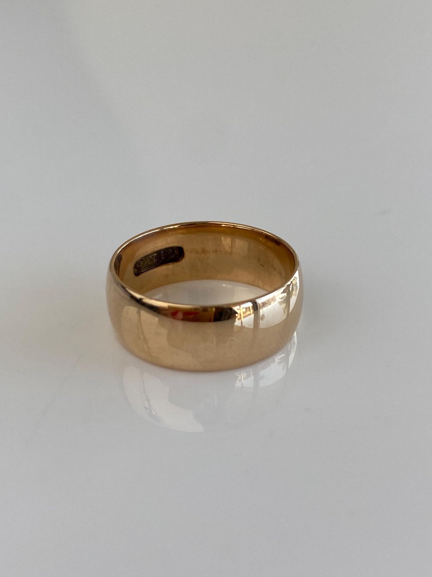 Vintage Solid 14k Yellow Gold Ring Band - Size 5.75