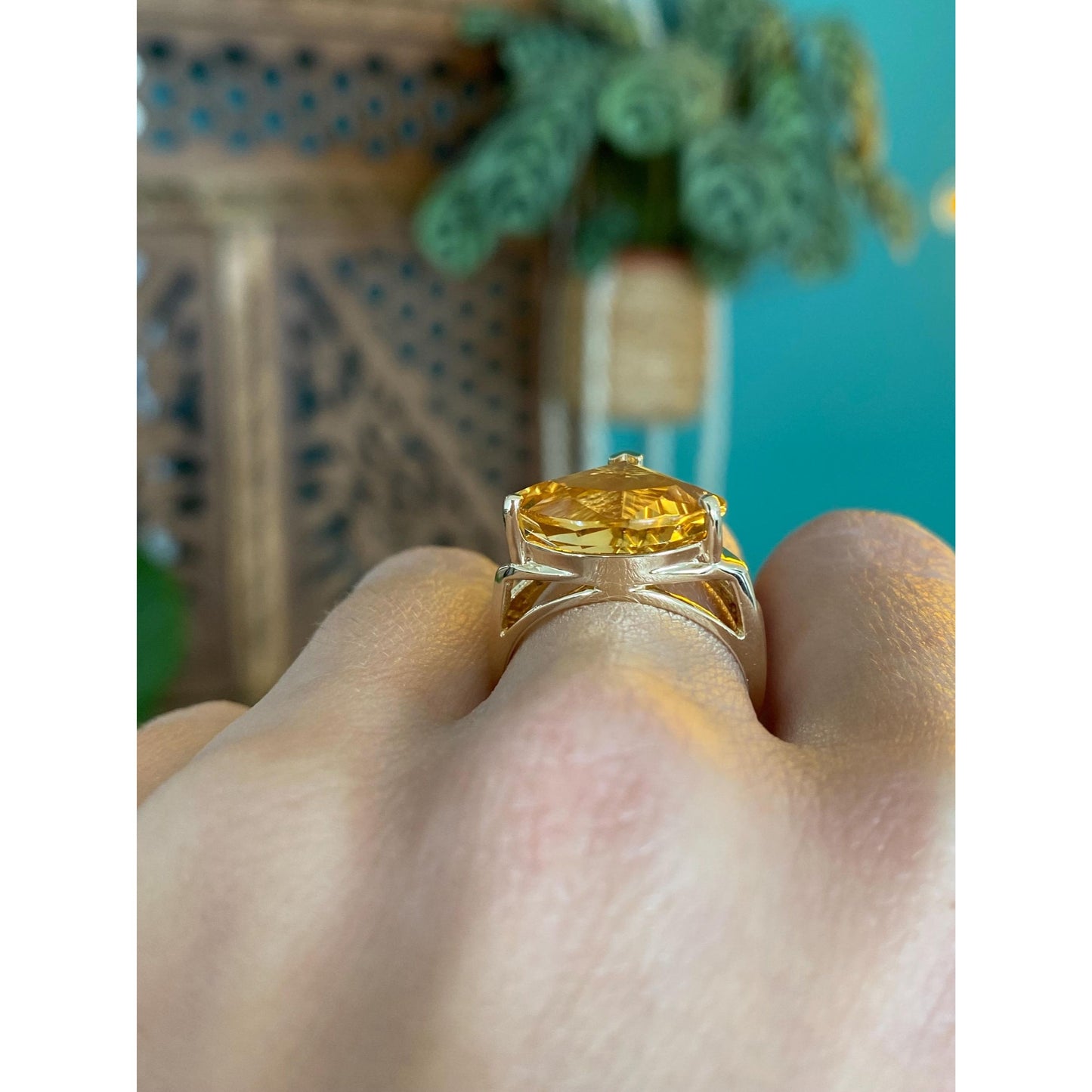 Vintage Solid 14k Yellow Gold Citrine Ring - Size 6.75