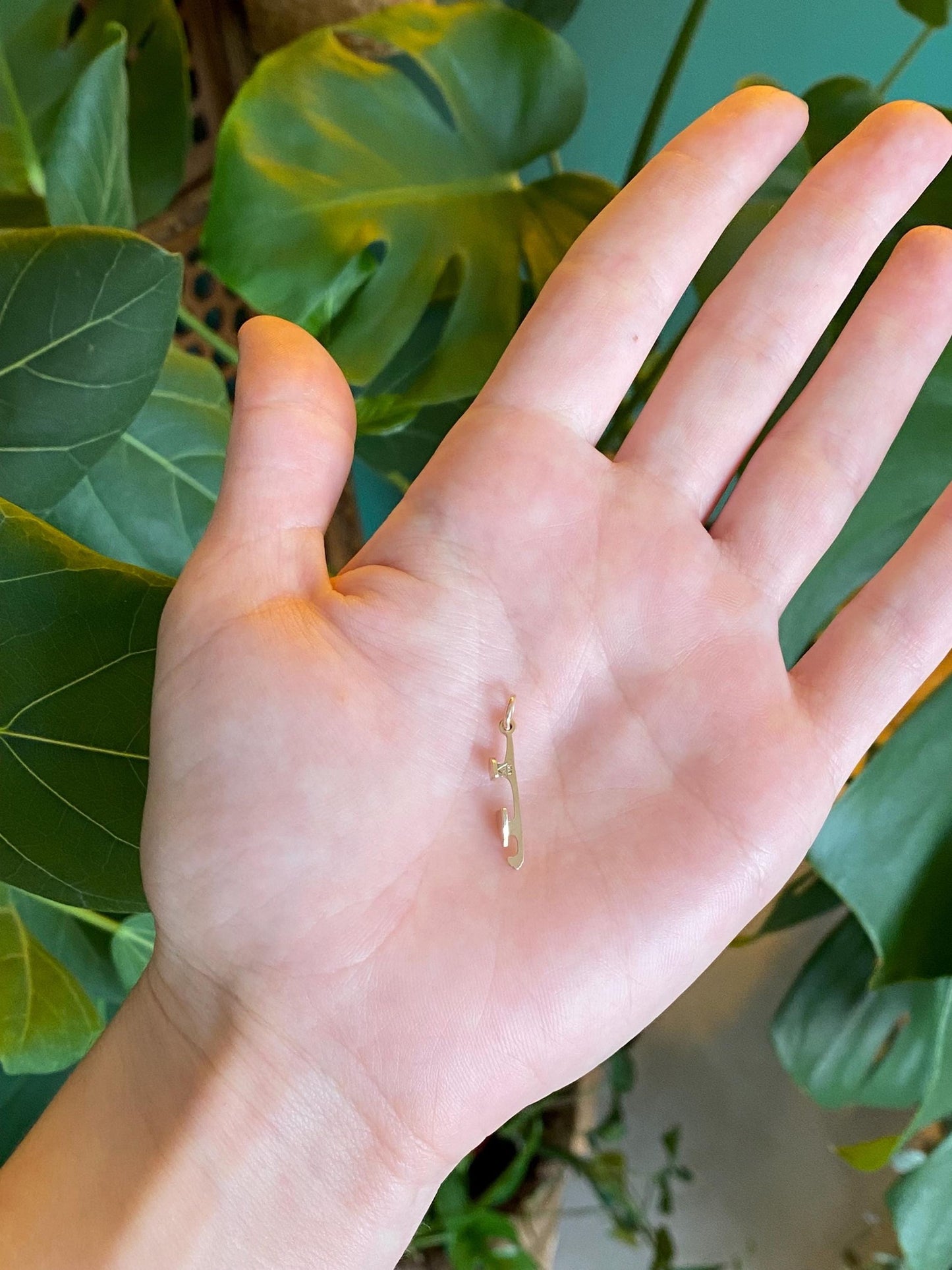 Vintage Solid 10k Yellow Gold Skate Charm