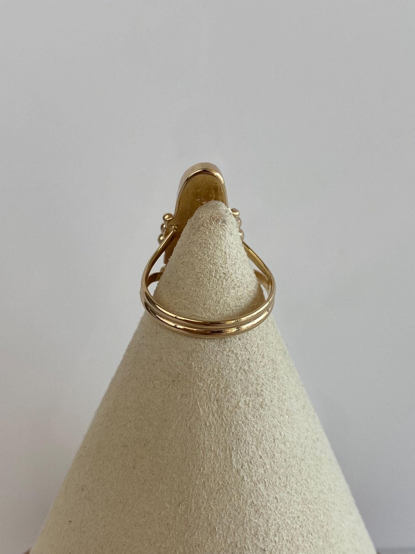 Vintage Solid 14k Yellow Gold Malachite Leaves Ring - Size 6.75