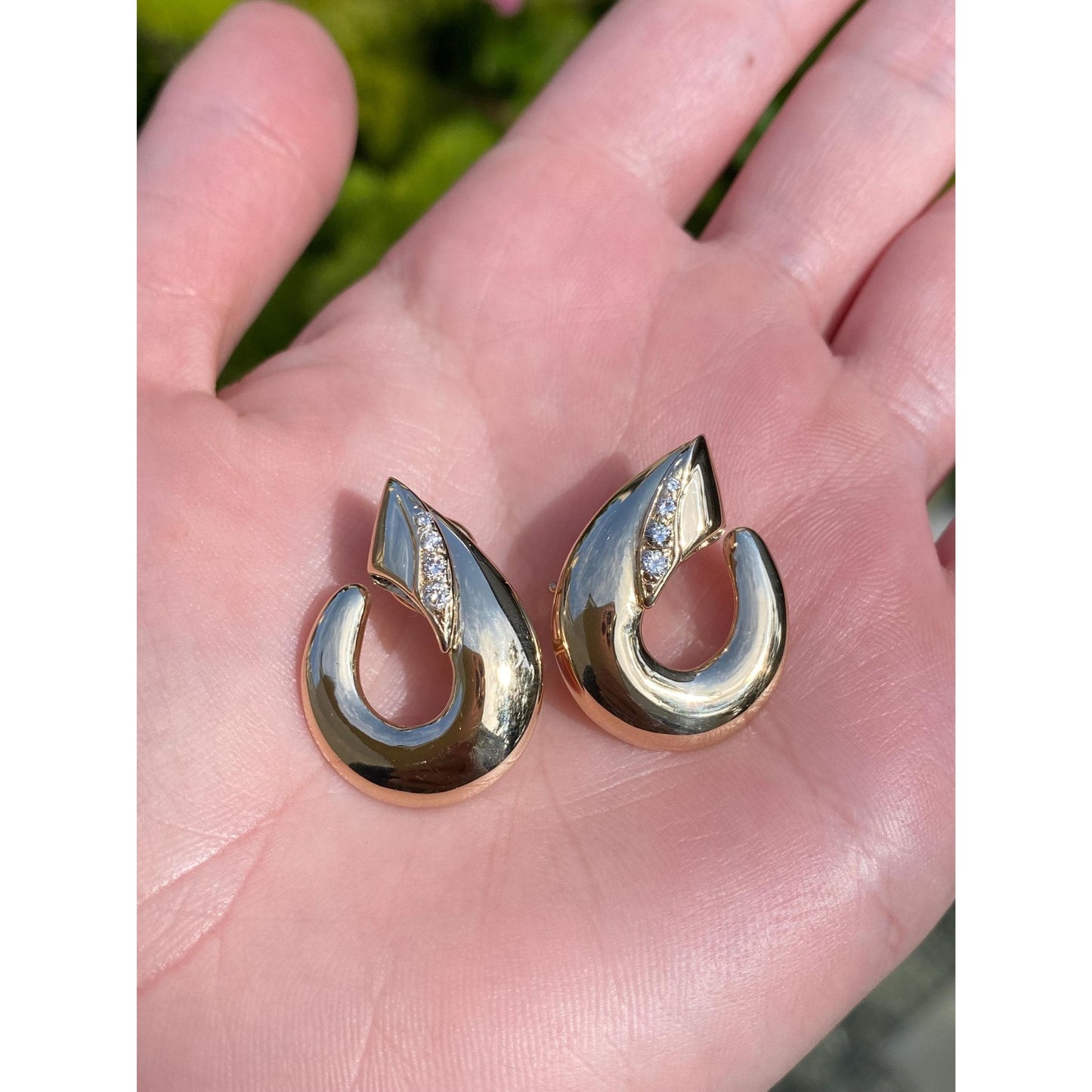 Vintage Solid 14k Yellow Gold Diamond Drop Earrings