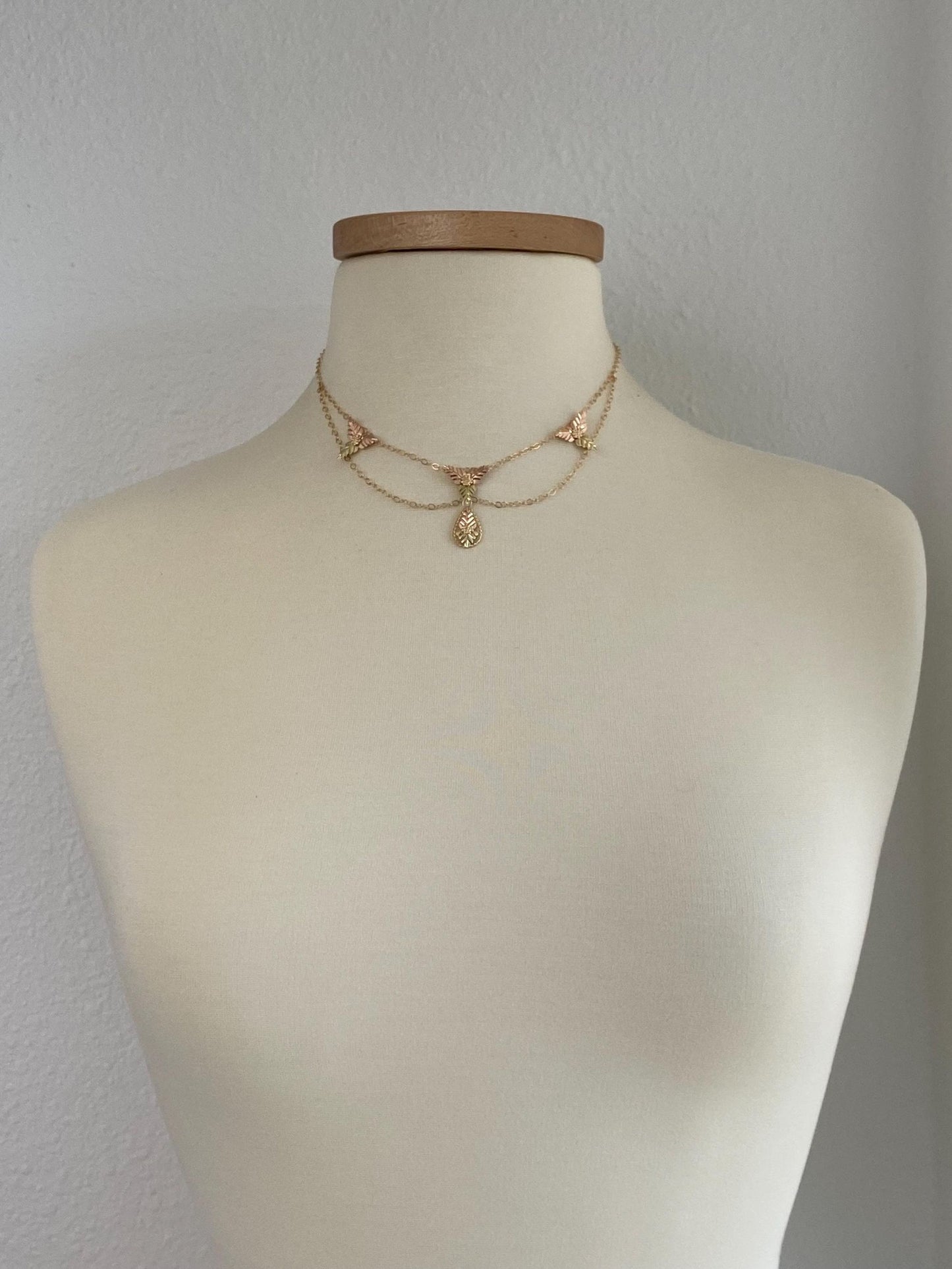 Solid 10k Black Hills Gold Leaves Cable Chain Necklace - 16.25 inches