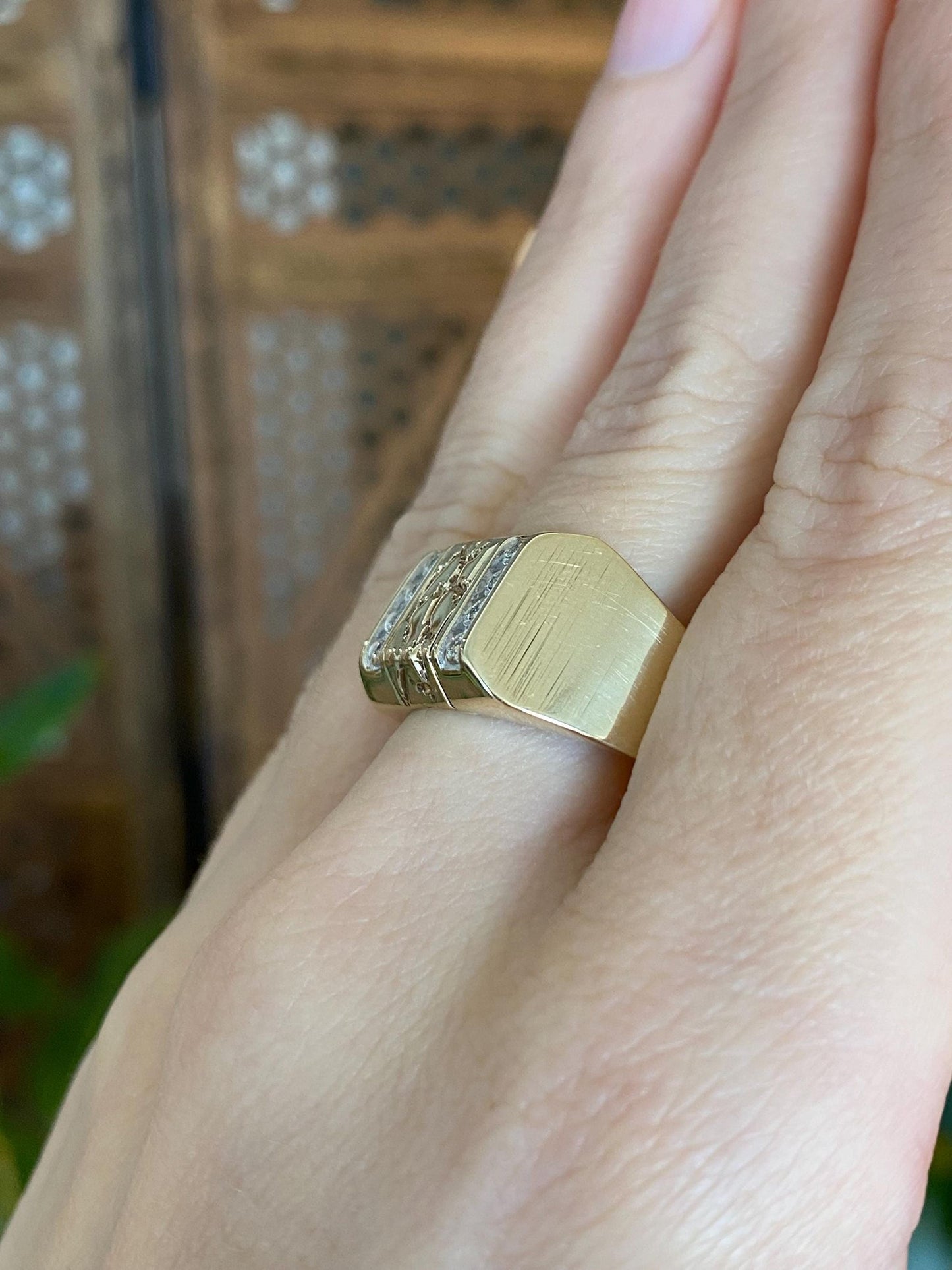 Vintage Solid 10k Yellow Gold Diamond Nugget Ring Band - Size 10.75