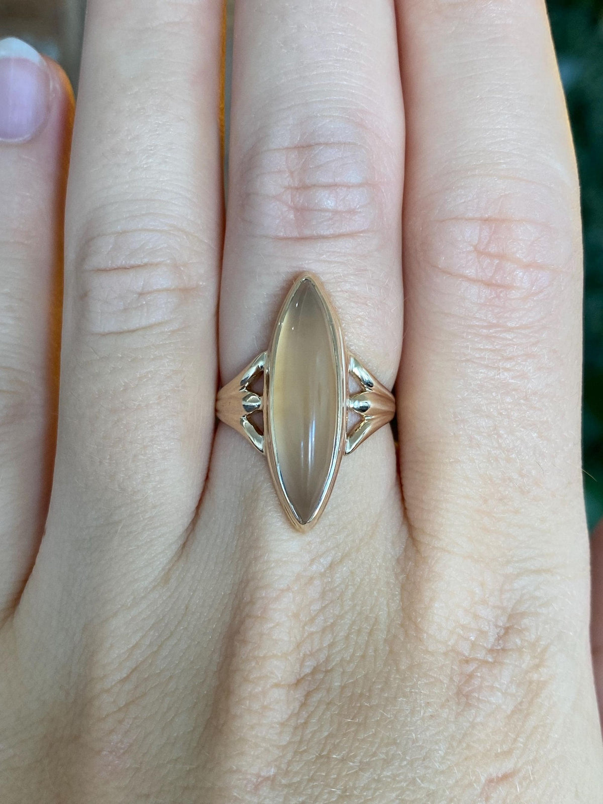 Vintage Solid 10k Yellow Gold Marquis Quartz Ring - Size 6.5