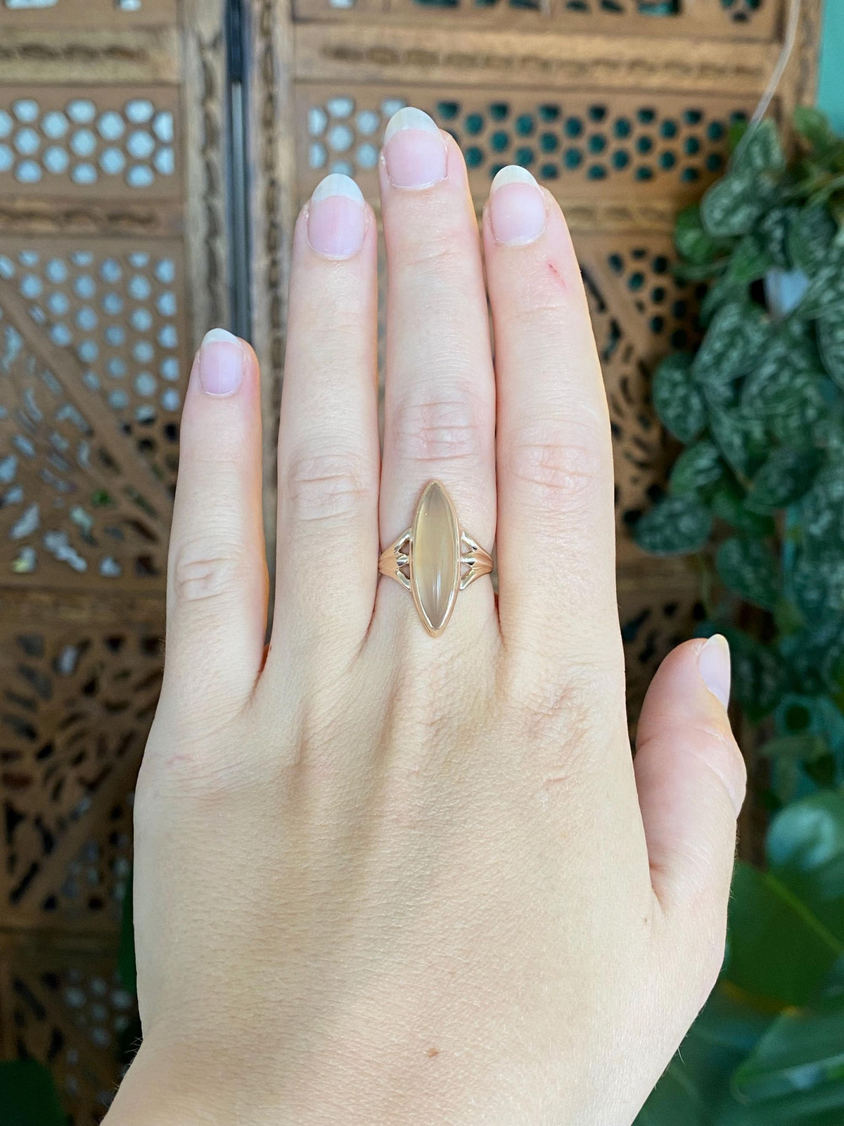 Vintage Solid 10k Yellow Gold Marquis Quartz Ring - Size 6.5