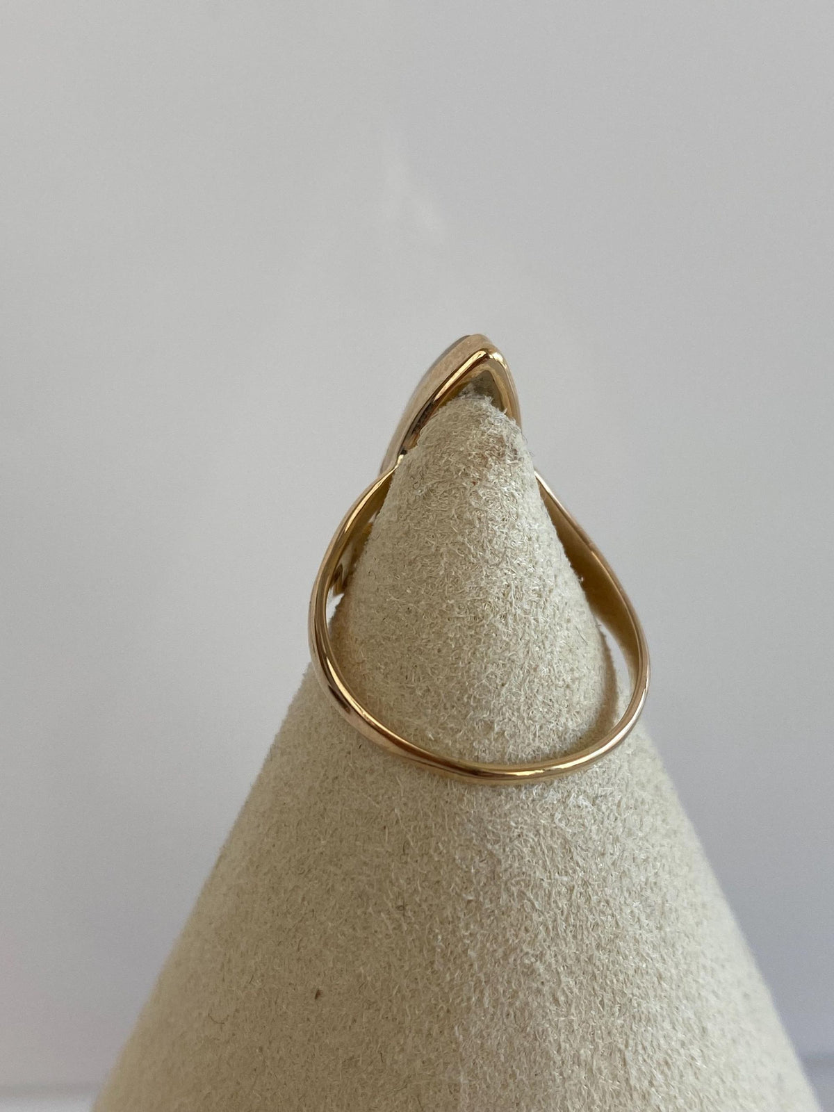 Vintage Solid 10k Yellow Gold Marquis Quartz Ring - Size 6.5