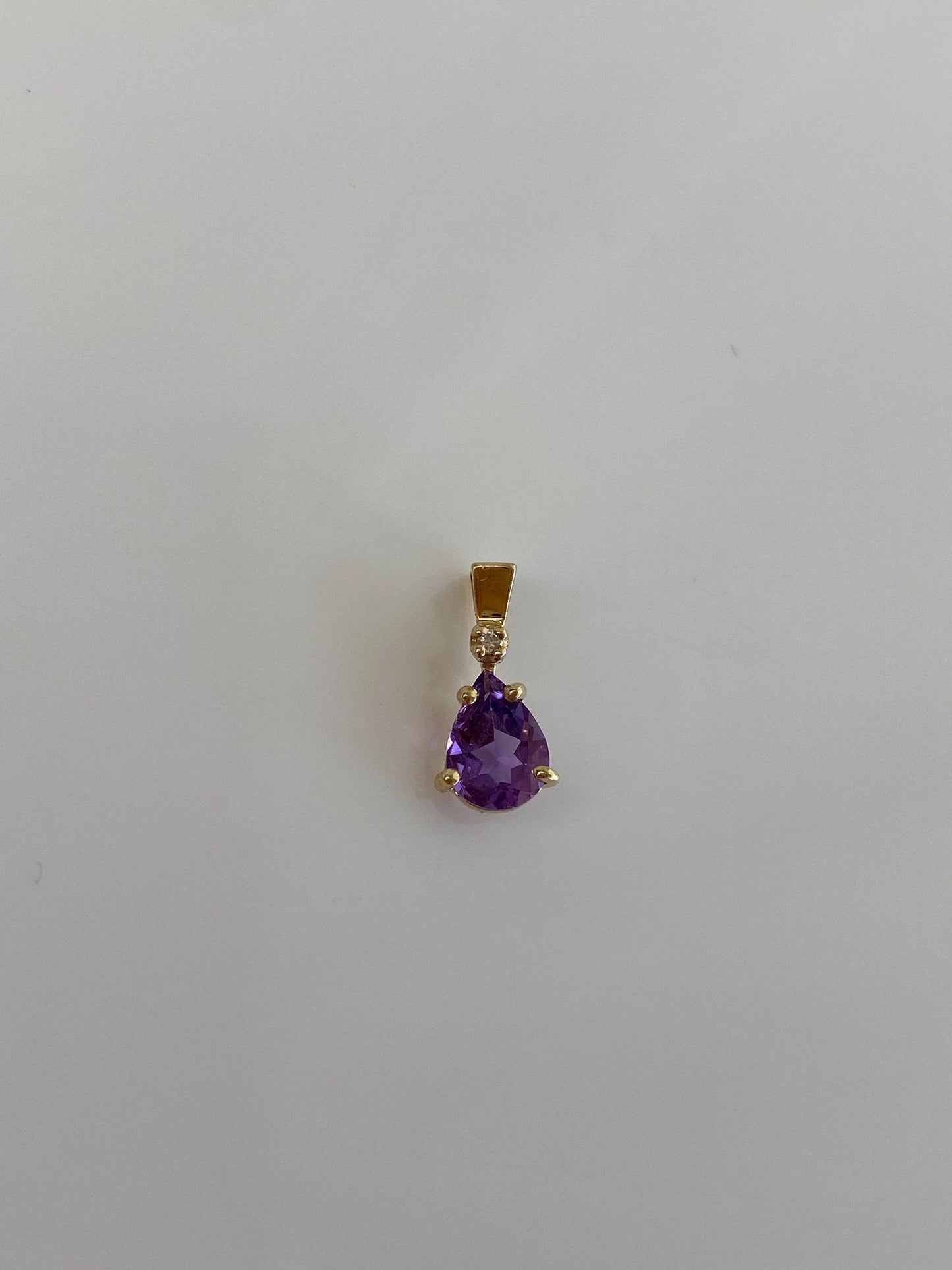Vintage Solid 14k Yellow Gold Diamond Amethyst Charm