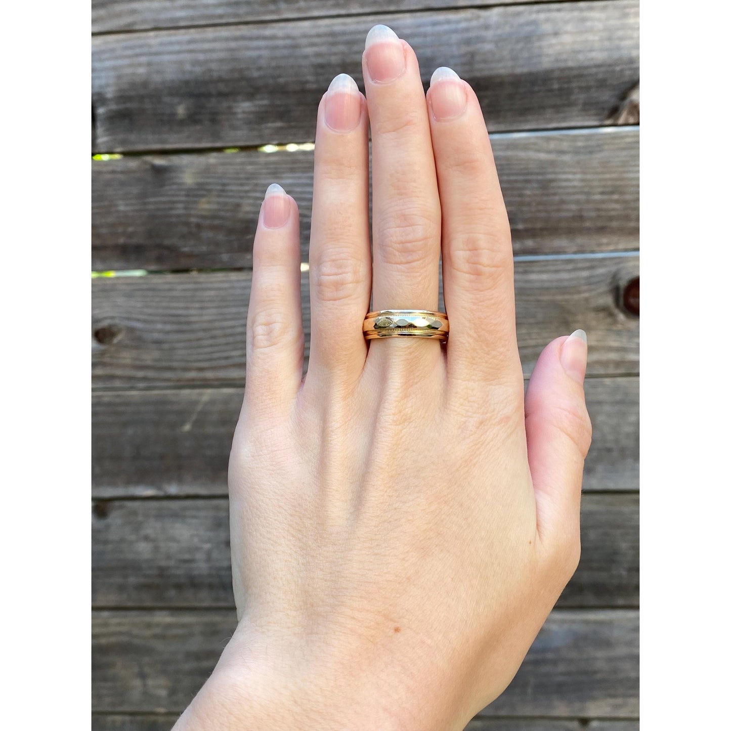 Vintage Solid 14k Yellow Gold Miligrain Faceted Ring Band - Size 9.5