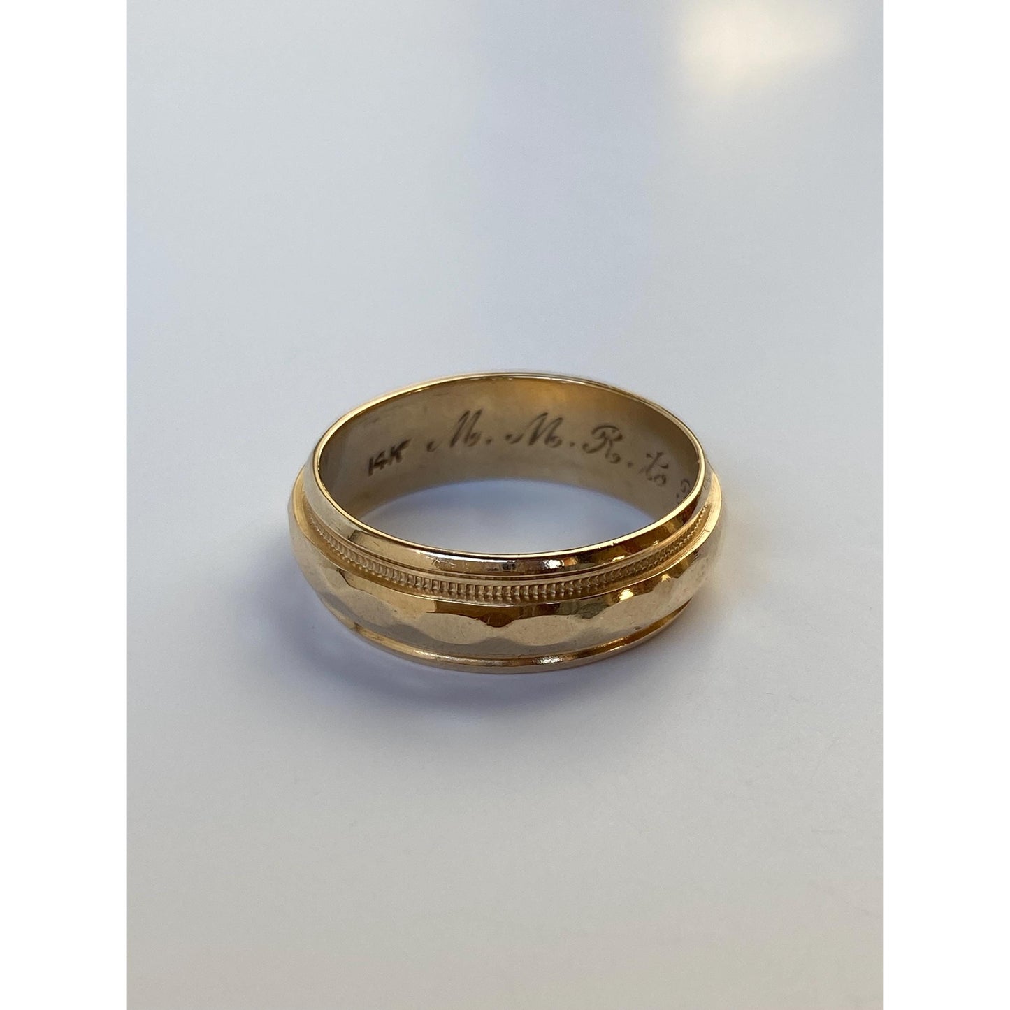 Vintage Solid 14k Yellow Gold Miligrain Faceted Ring Band - Size 9.5