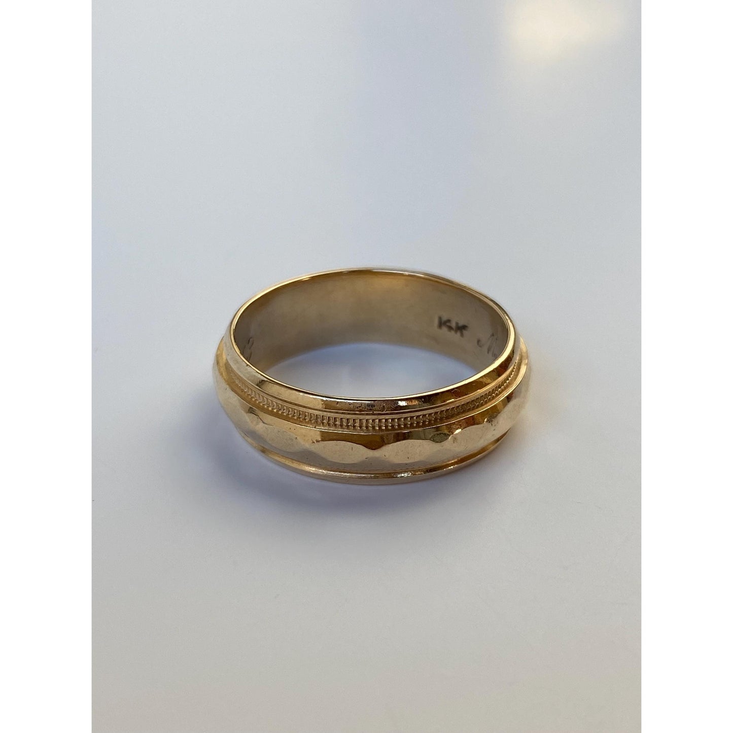 Vintage Solid 14k Yellow Gold Miligrain Faceted Ring Band - Size 9.5