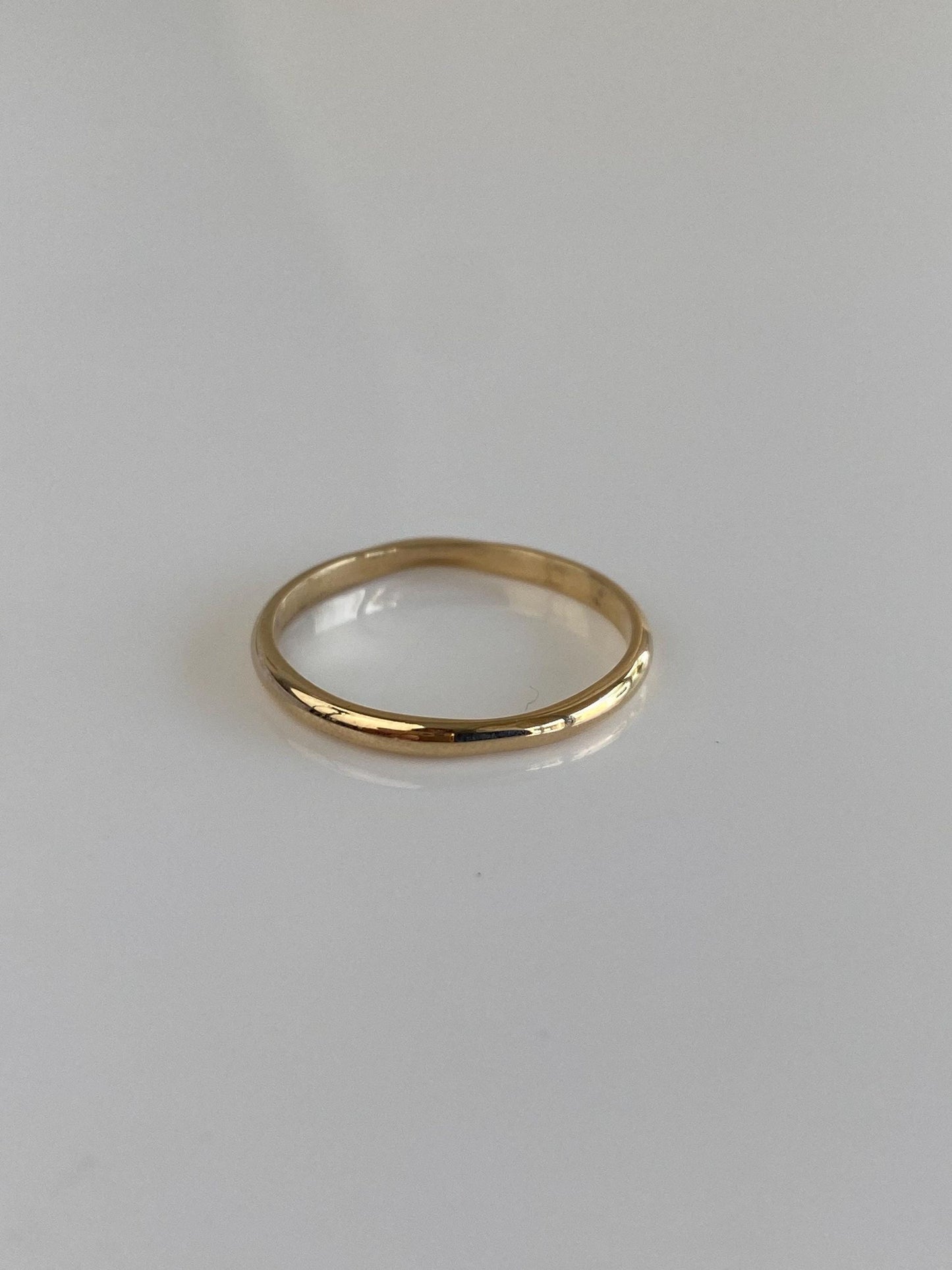 Vintage Solid 14k Yellow Gold Ring Band - Size 8