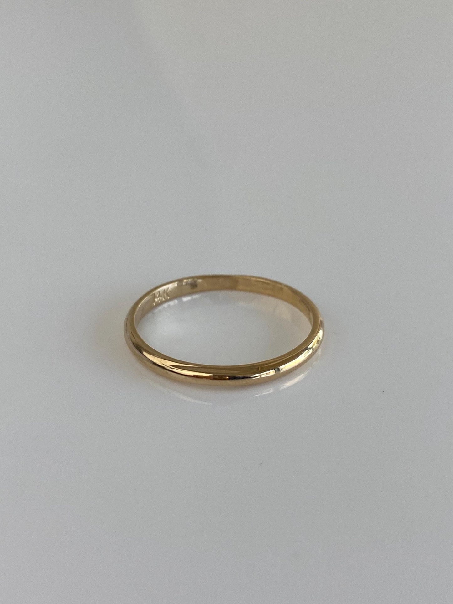 Vintage Solid 14k Yellow Gold Ring Band - Size 8