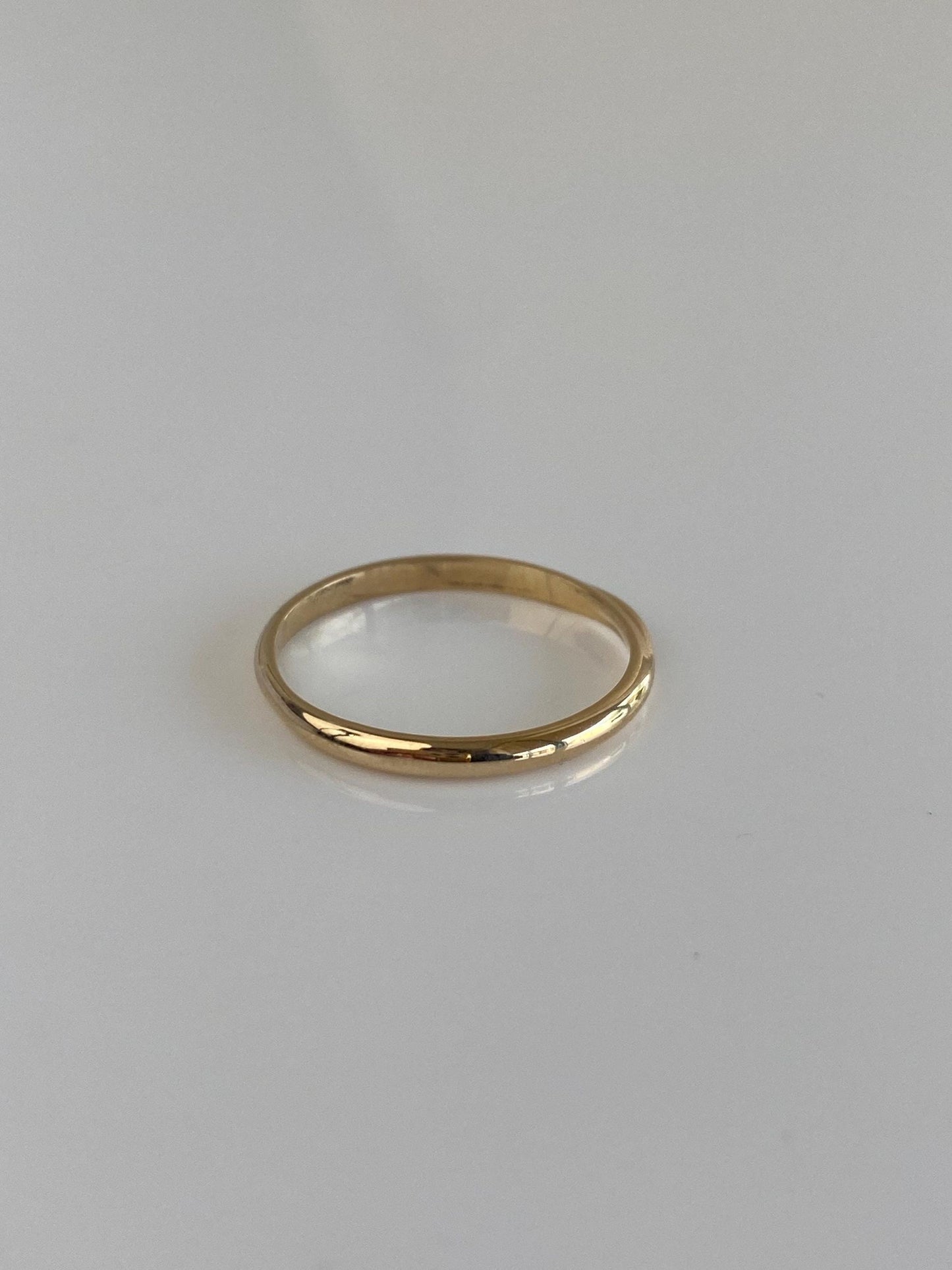 Vintage Solid 14k Yellow Gold Ring Band - Size 8