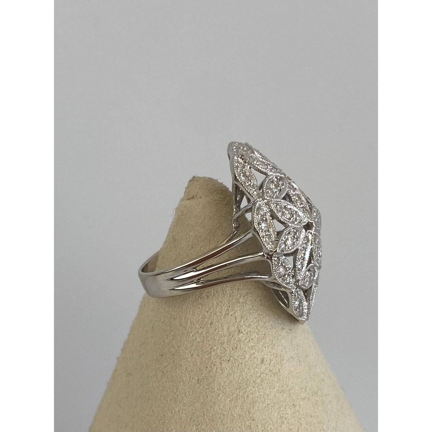 Vintage Solid 14k White Gold Diamond Flower Cluster Ring - Size 6.75