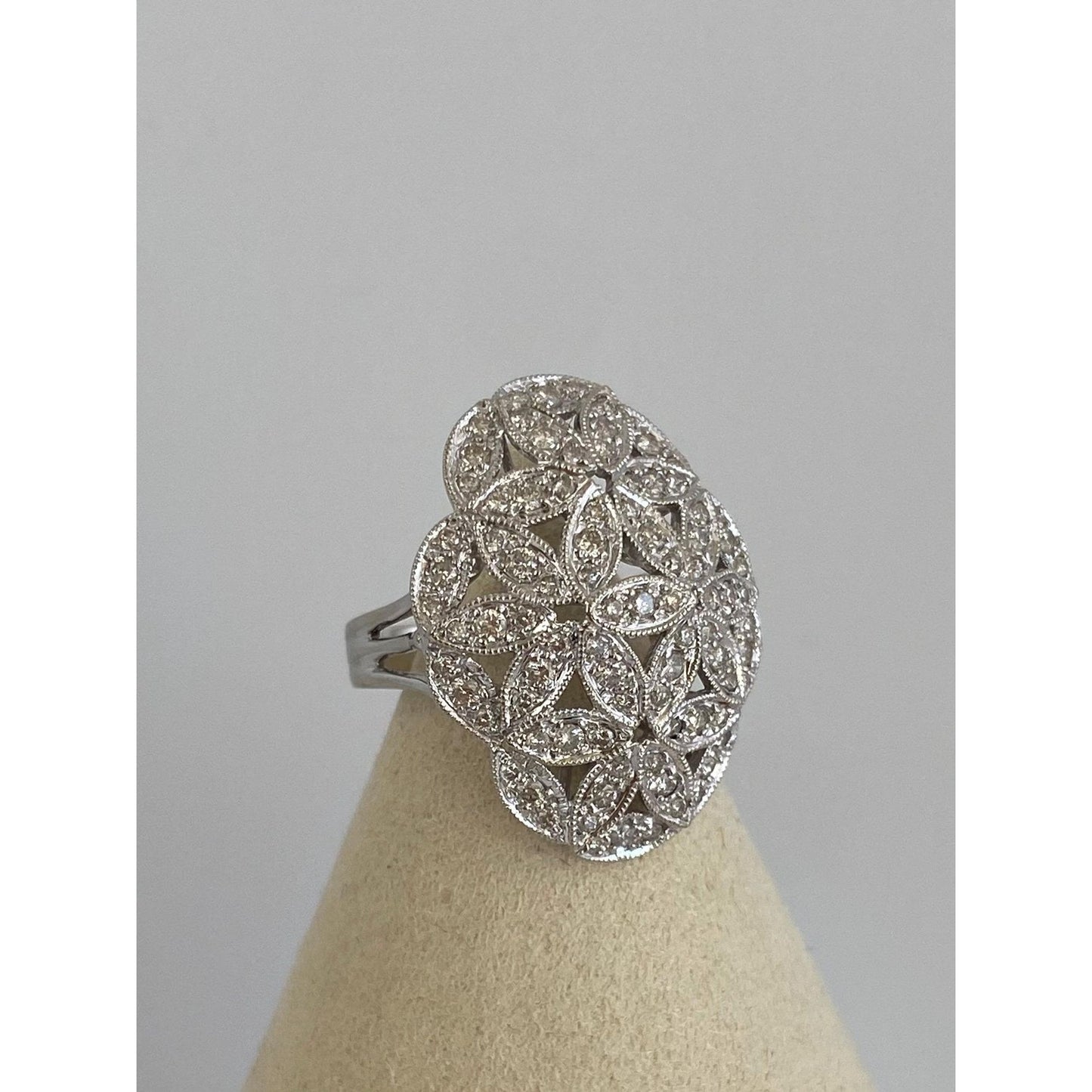 Vintage Solid 14k White Gold Diamond Flower Cluster Ring - Size 6.75