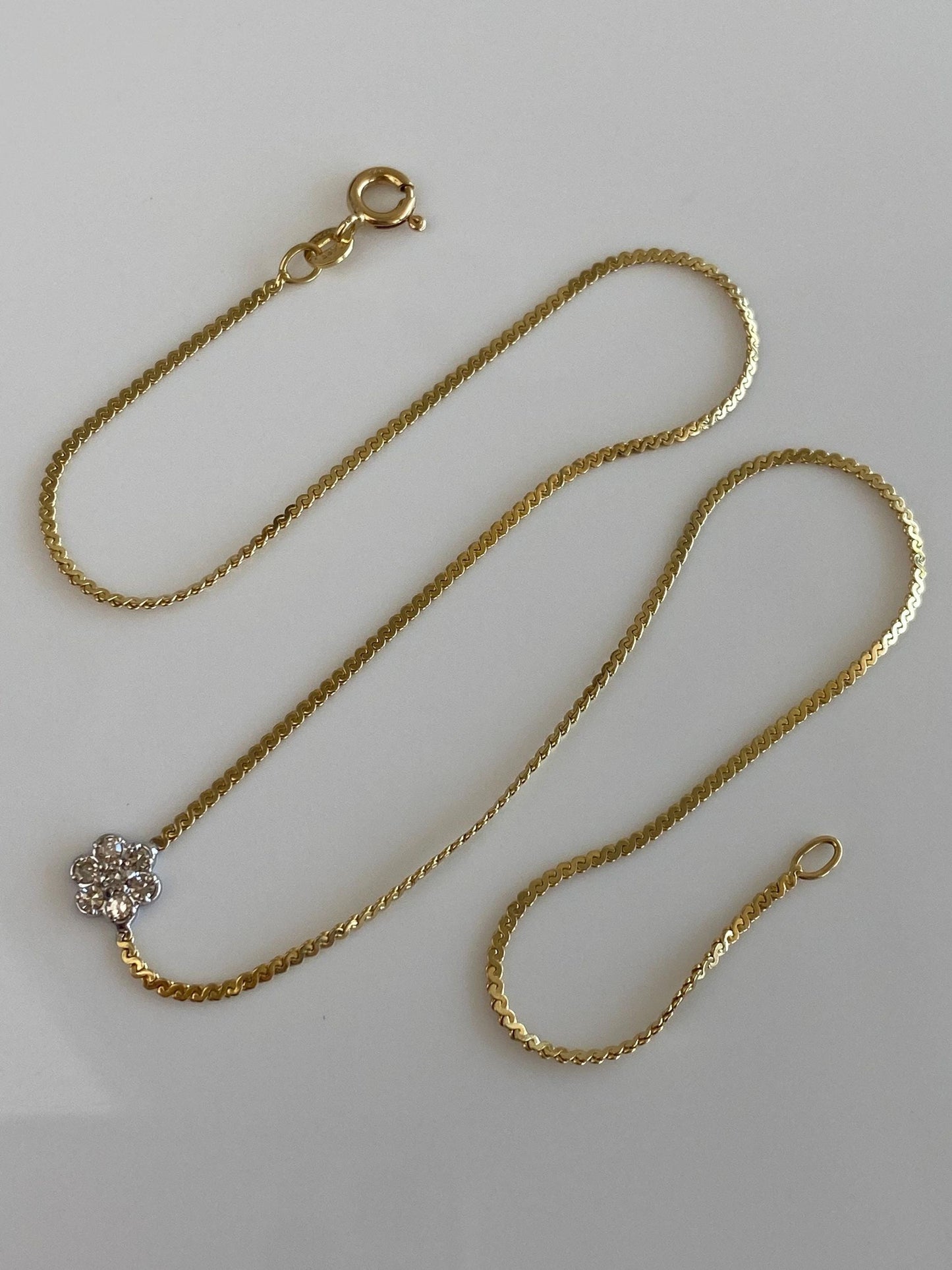 Vintage Solid 14k White & Yellow Gold Diamond Flower Serpentine Chain Necklace - 15.25 inches