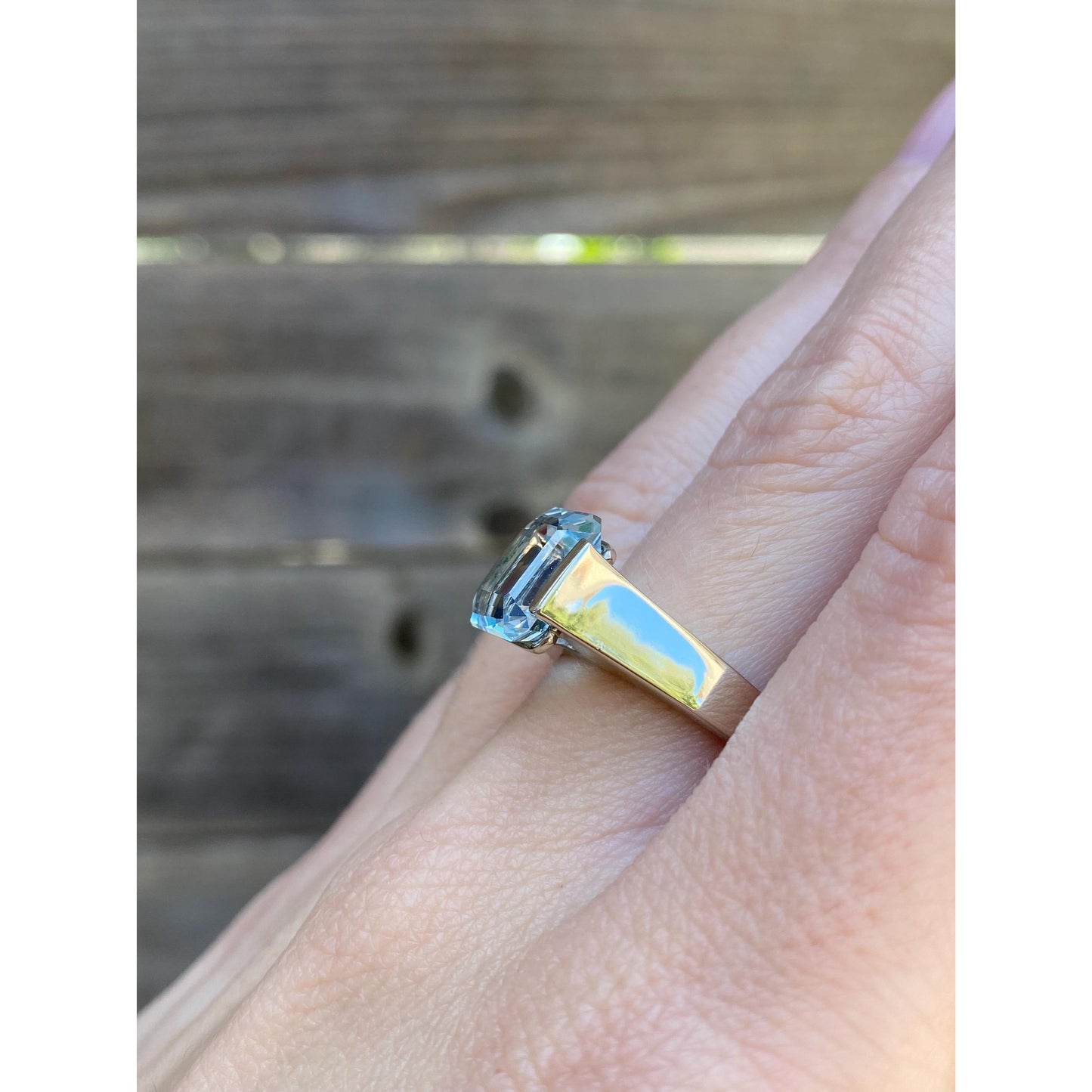 Vintage Solid 10k White Gold Light Blue Cubic Zirconia Ring - Size 7.75