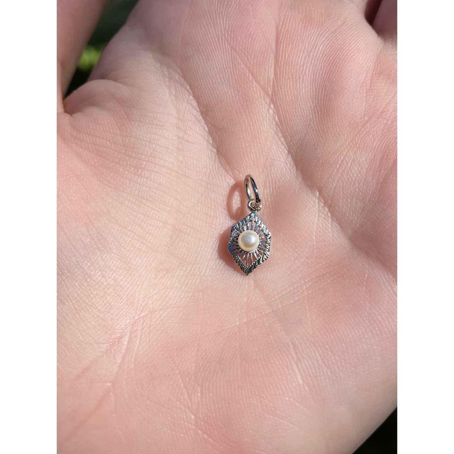 Vintage Solid 18k White Gold Pearl Charm