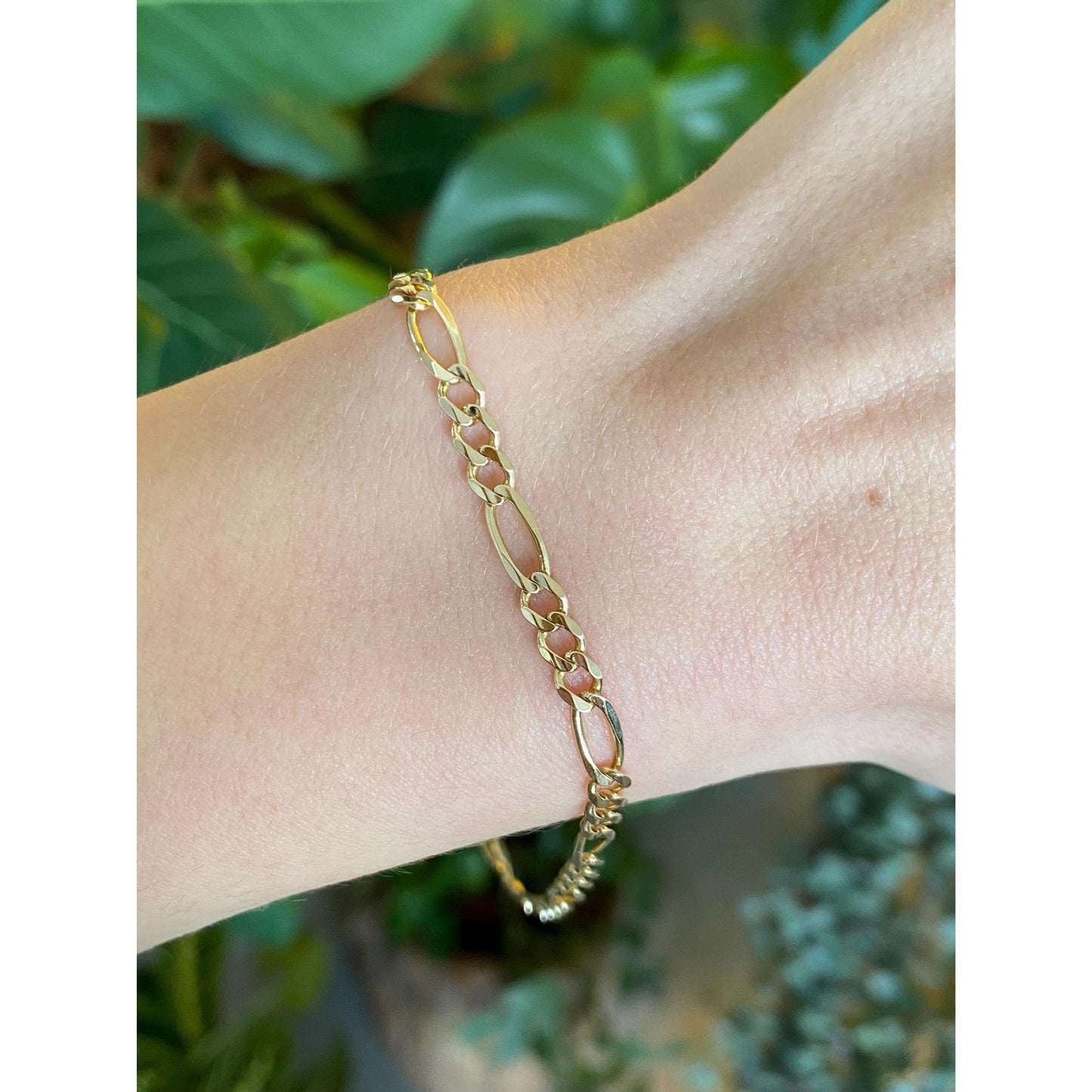 Vintage Solid 14k Yellow Gold Figaro Chain Bracelet - 8.25 inches