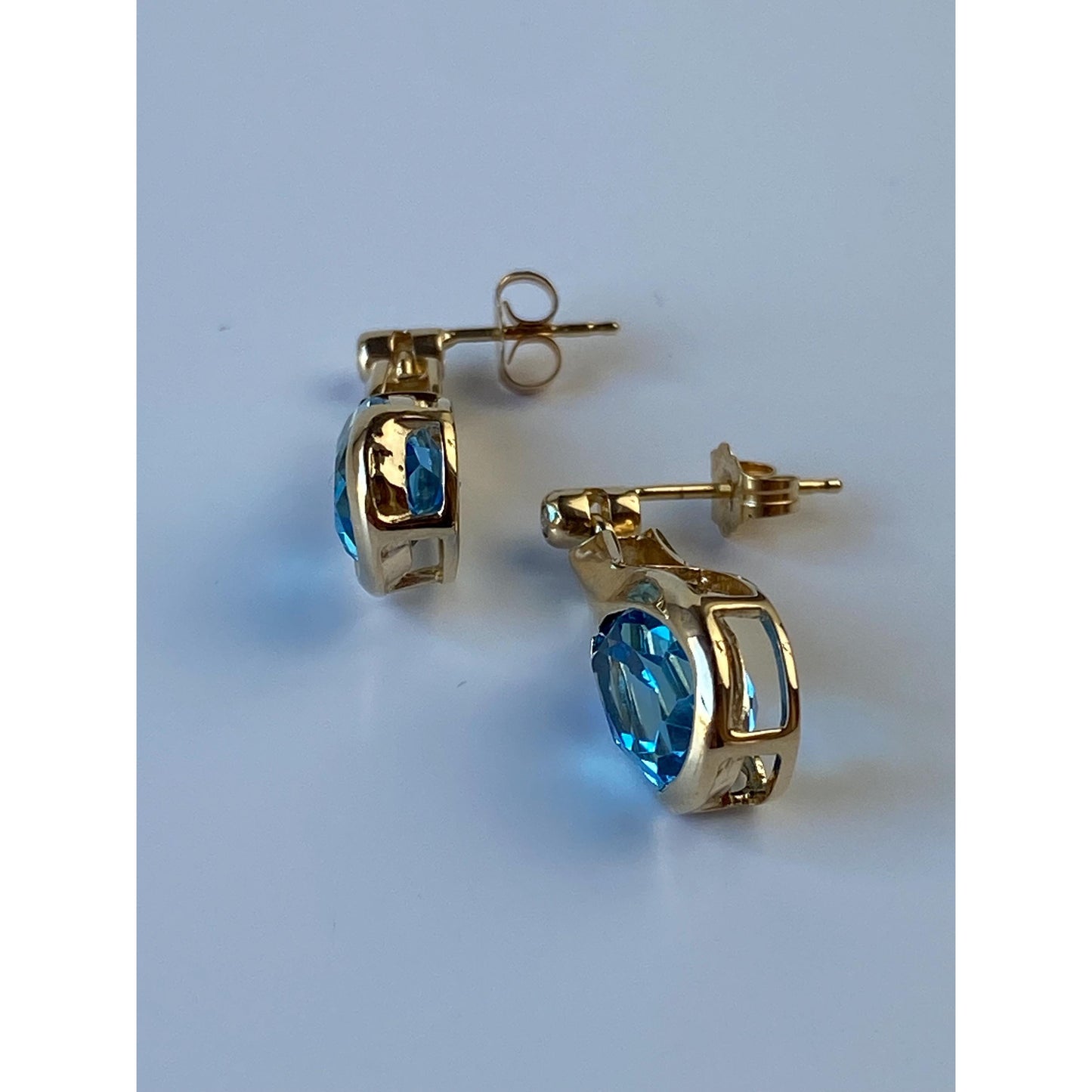 Vintage Solid 14k Yellow Gold Topaz Diamond Drop Stud Earrings