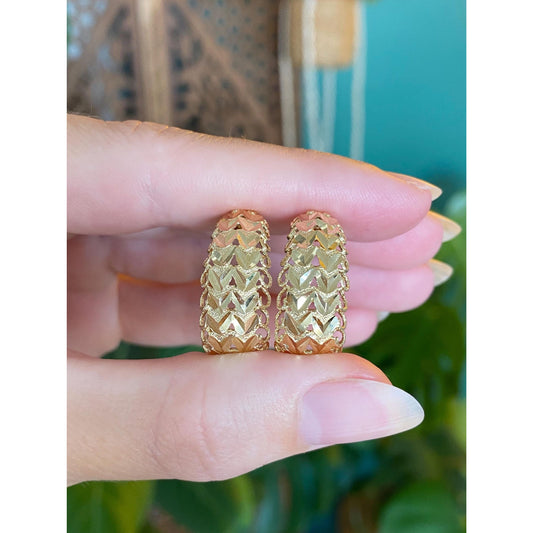 Vintage Solid 14k Yellow Gold Diamond Cut Hearts Drop Earrings