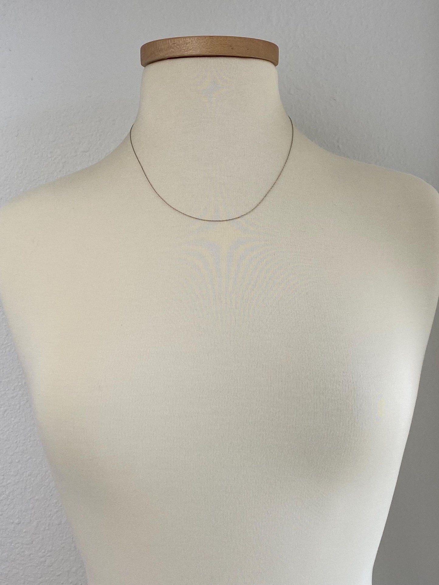 Vintage Solid 10k White Gold Dainty Chain Necklace - 19 inches