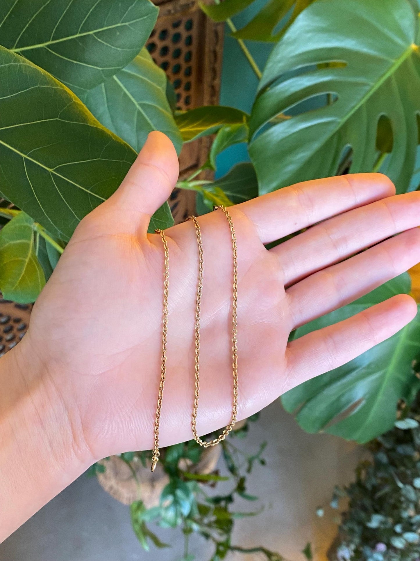 Vintage Solid 14k Yellow Gold Textured Cable Chain Necklace - 15 inches