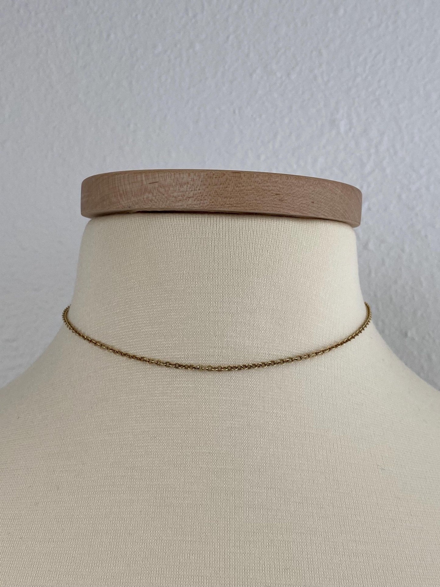 Vintage Solid 14k Yellow Gold Textured Cable Chain Necklace - 15 inches