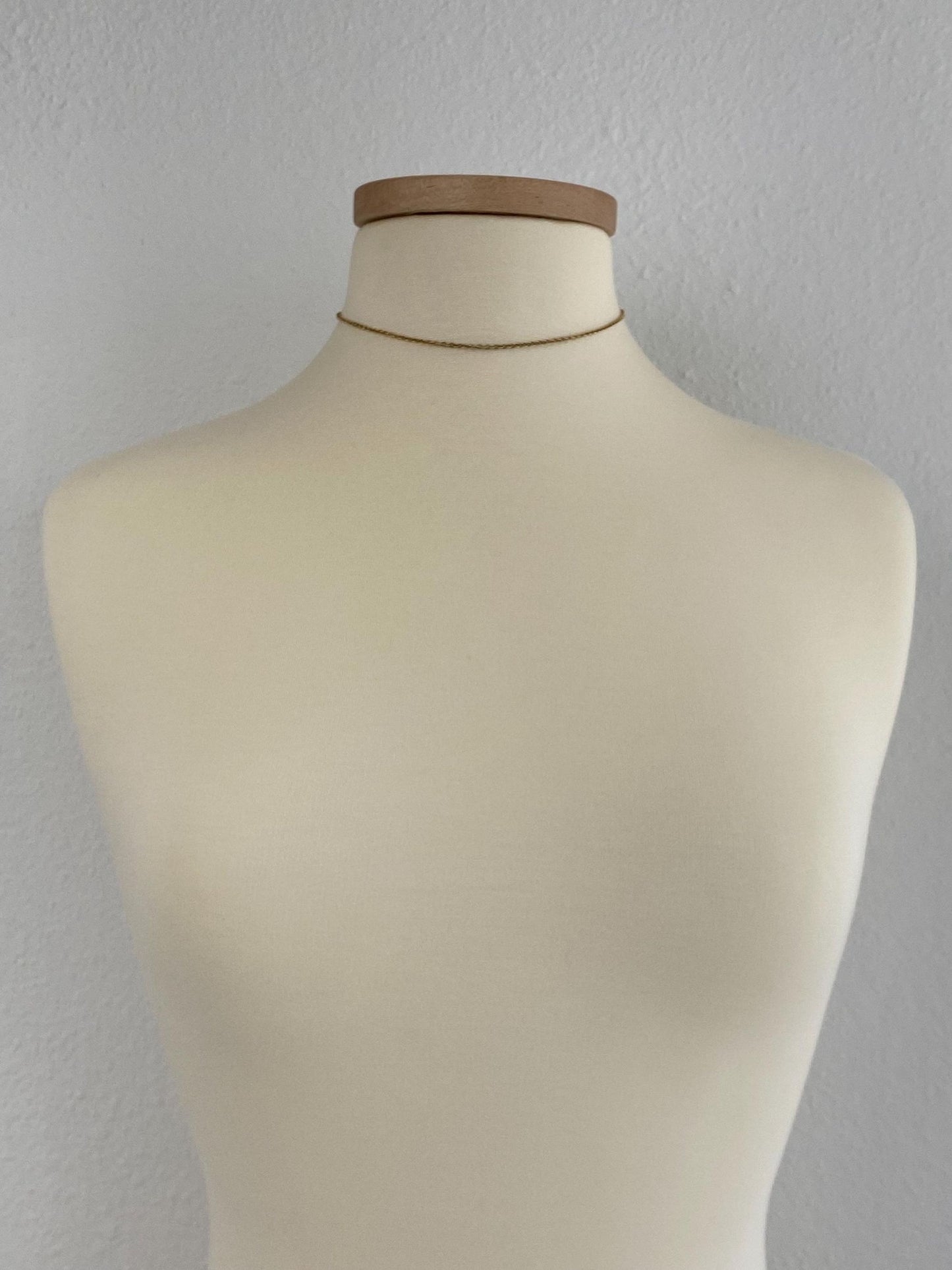 Vintage Solid 14k Yellow Gold Textured Cable Chain Necklace - 15 inches